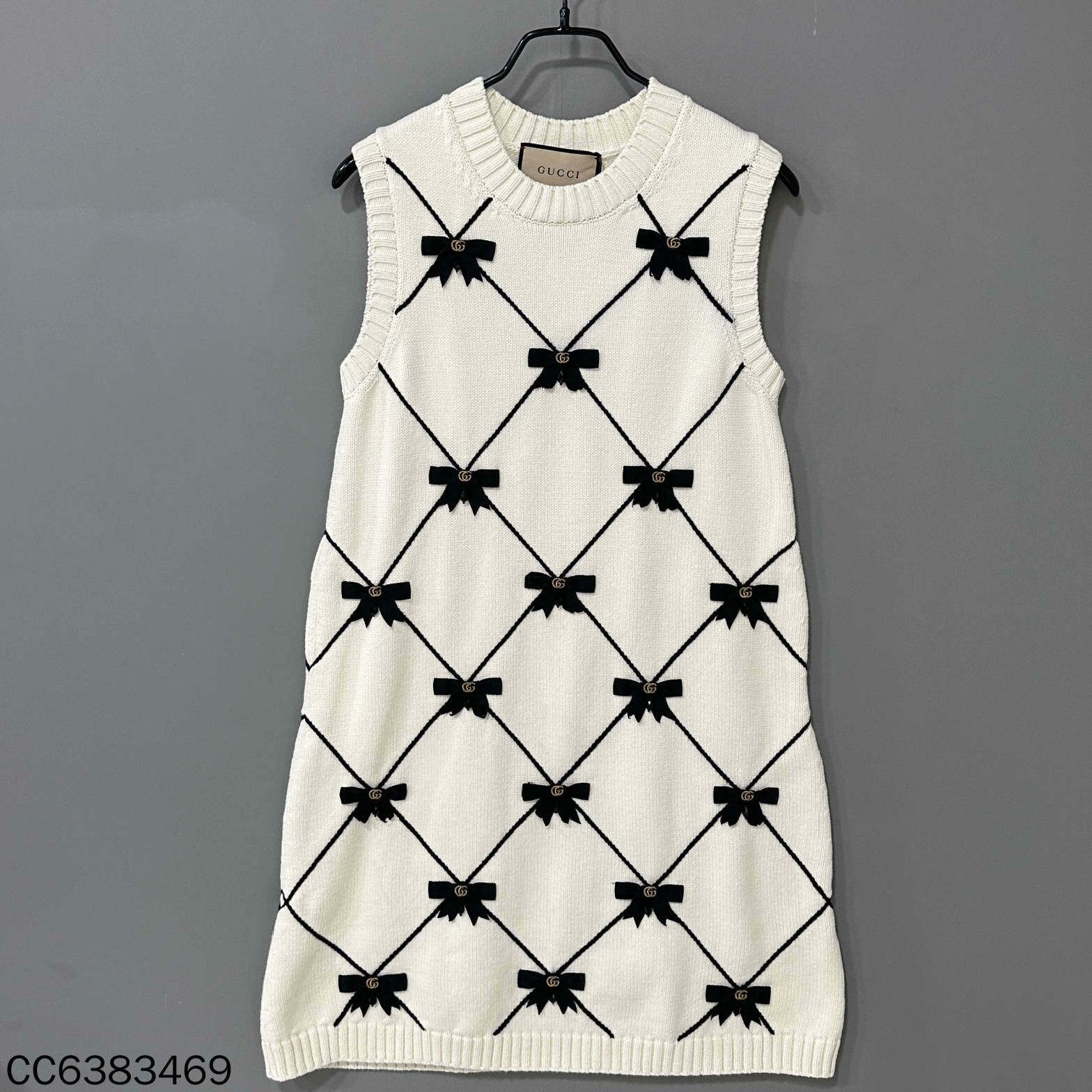 Gucci Gucci Knit T-Shirt S Women Size S / US 4 / IT 40 - 1 Thumbnail