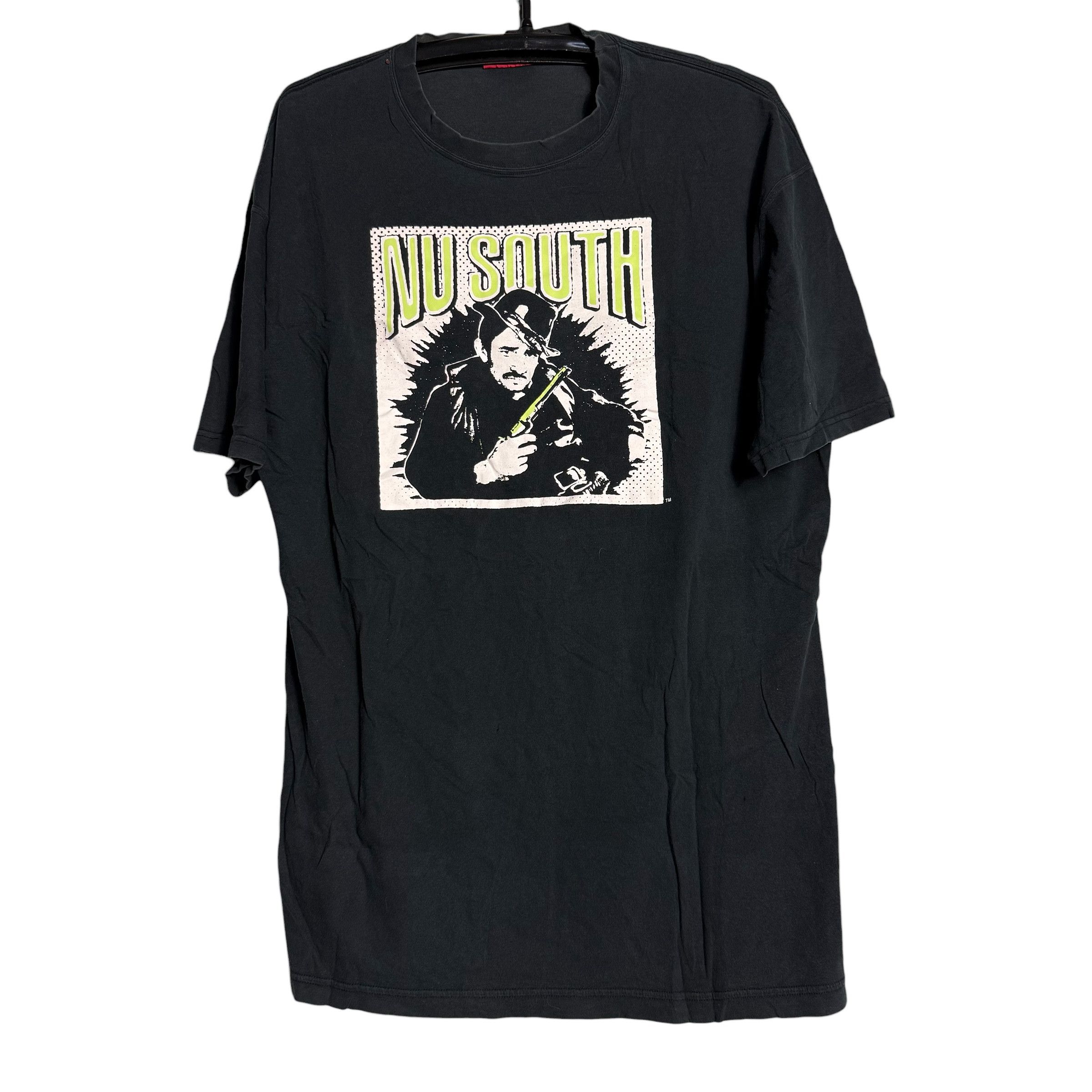 Japanese Brand 🔥RARE🔥Vintage Revolver Japanese Brand Spellout T-shirt Size US L / EU 52-54 / 3 - 1 Thumbnail