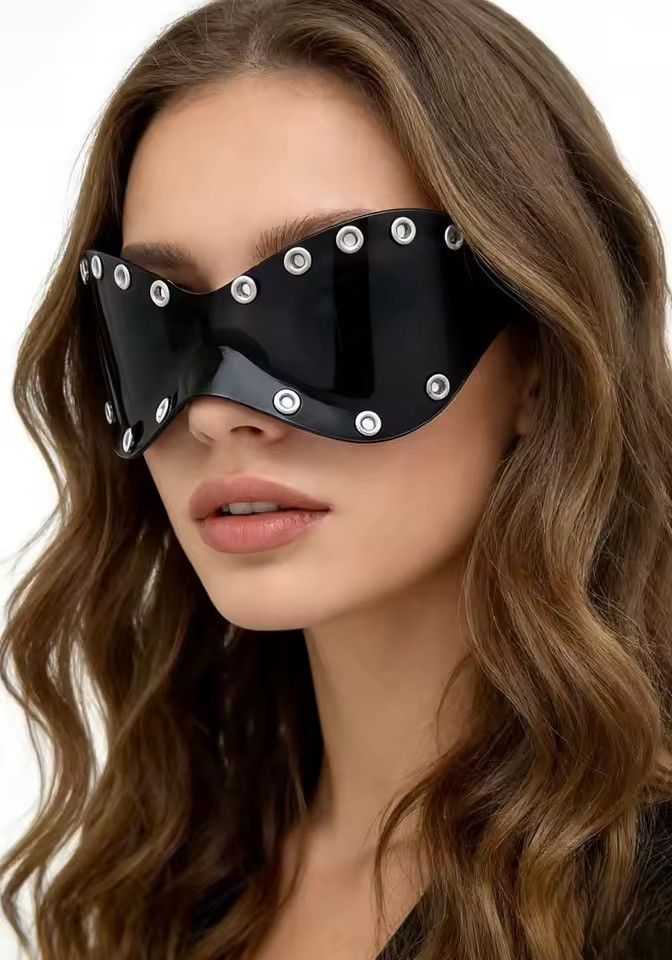 Other Streetwear Rivets Metal Y2k Punk Unisex Sunglasses Size ONE SIZE - 1 Thumbnail