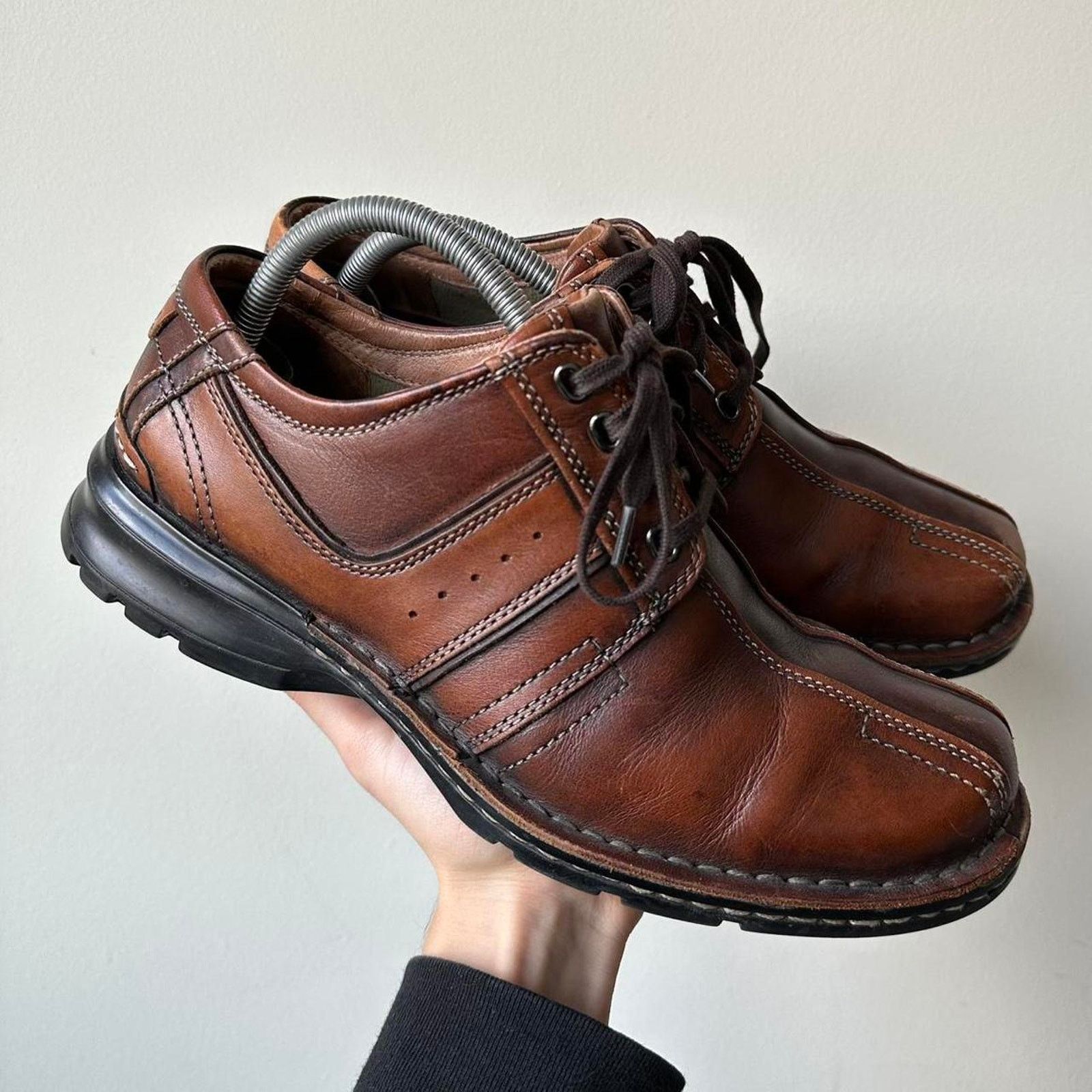 Clarks × Vintage Vintage Brown Leather Clarks Square Toe Lace Up Dress Shoes Size US 8.5 / EU 41-42 - 5 Thumbnail