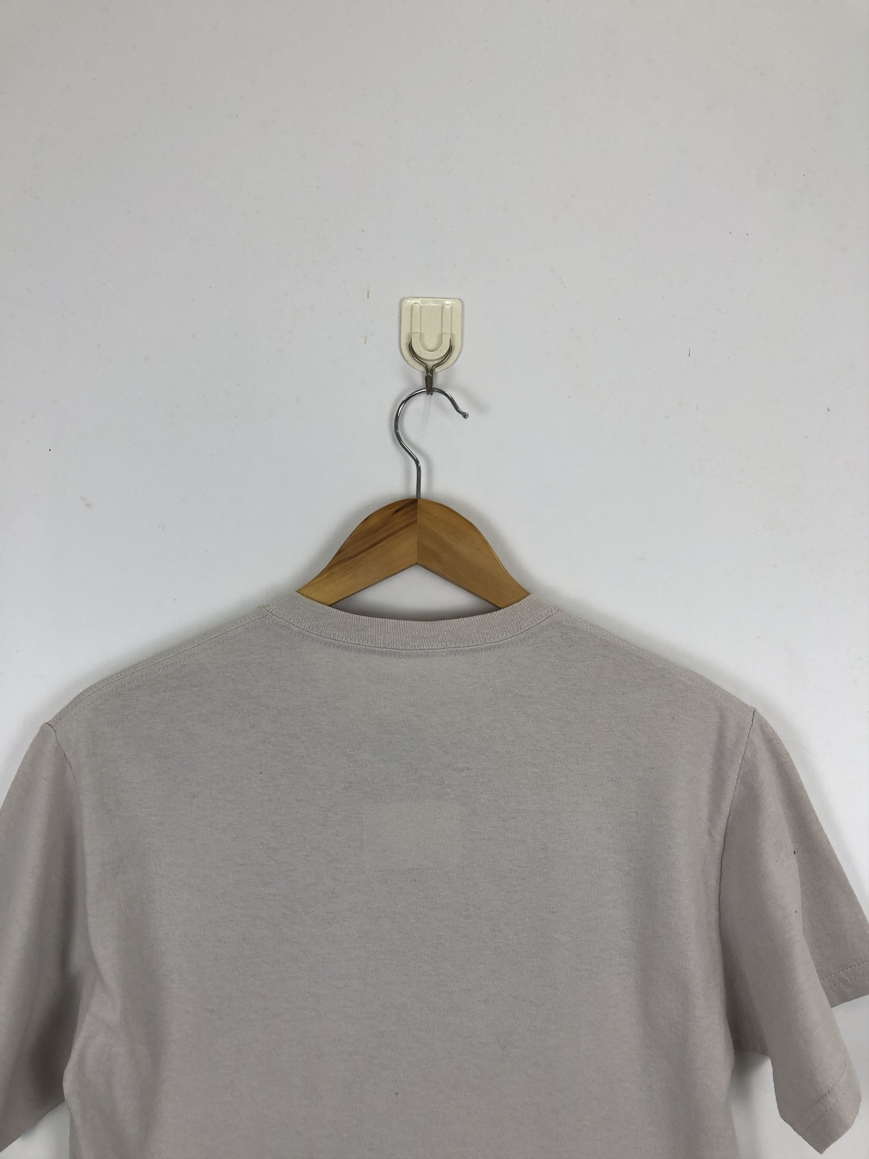 Rockstar Games × Vintage Vintage Lionel Richie Hello Song T Shirt TA0466 Size US S / EU 44-46 / 1 - 4 Thumbnail