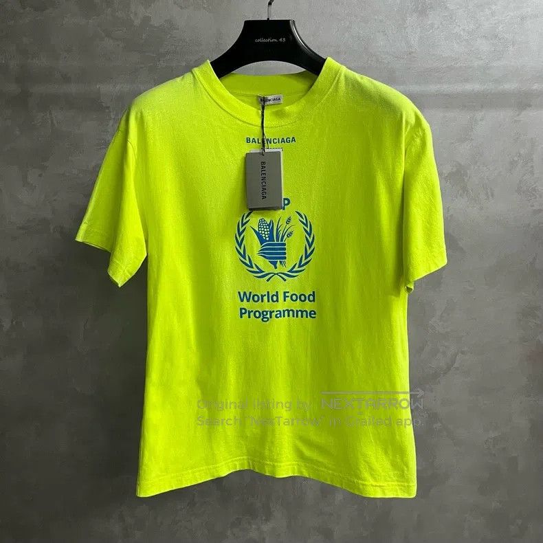 Balenciaga Balenciaga Fluorescent yellow round neck short-sleeve T-sh Size US XS / EU 42 / 0 - 1 Thumbnail
