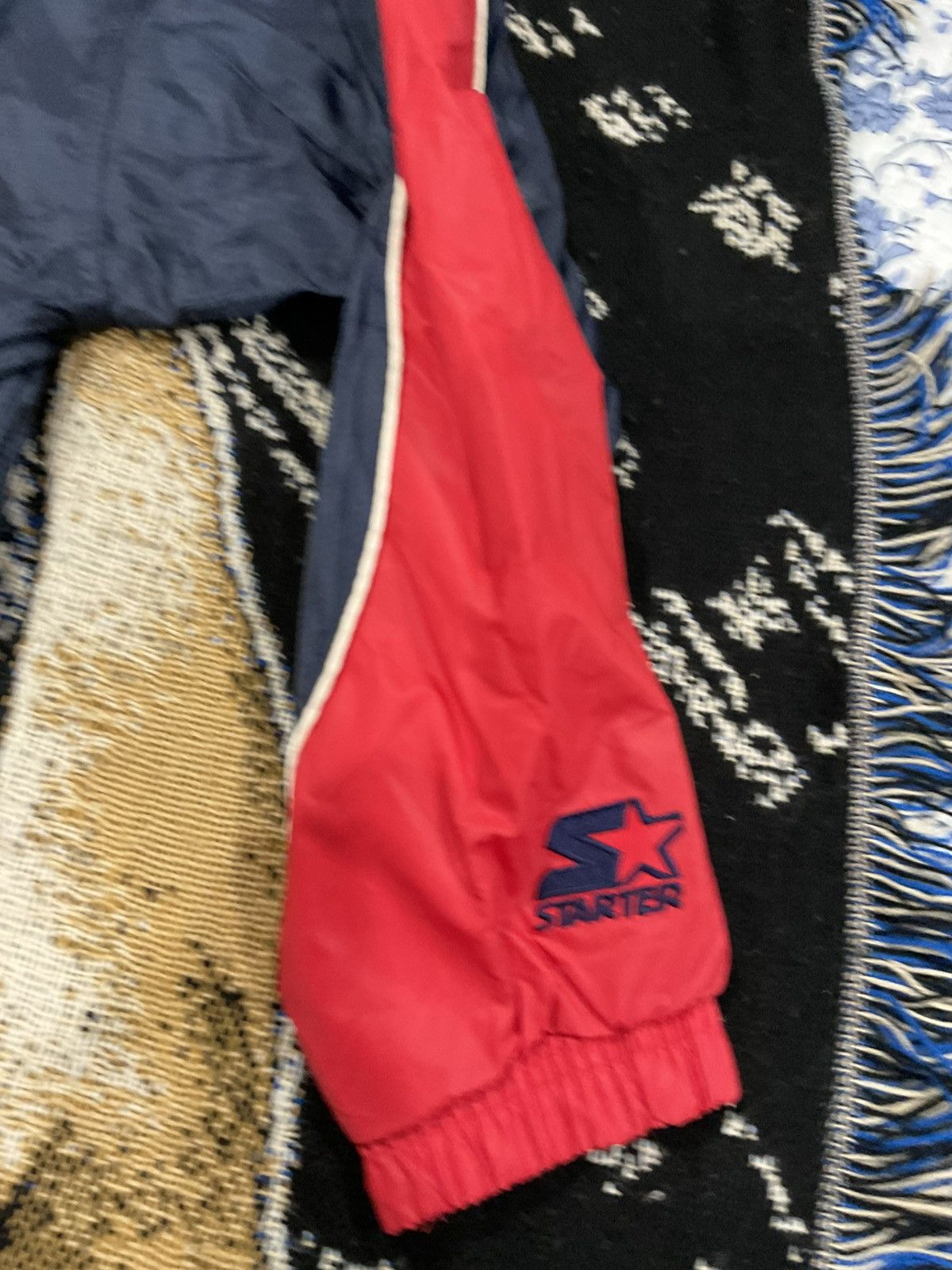 Starter Vintage ncaa Arizona wildcats jacket medium Size US M / EU 48-50 / 2 - 2 Thumbnail