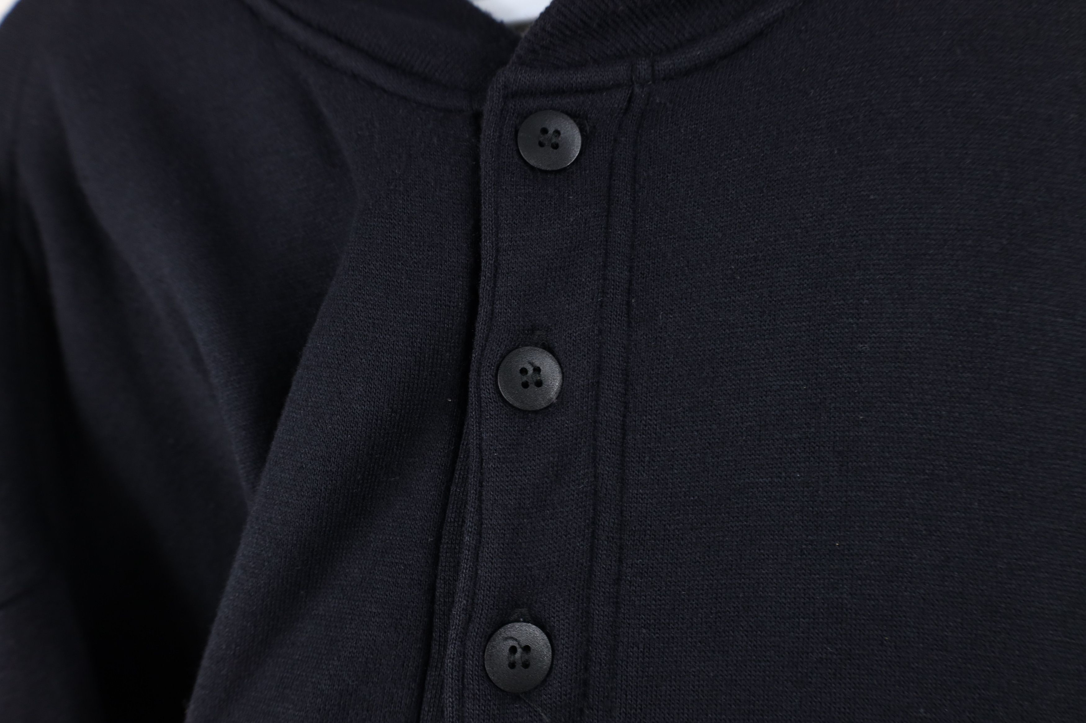 Vintage Vintage 90s Streetwear Thermal Lined Henley Sweatshirt Black Size US XL / EU 56 / 4 - 4 Thumbnail