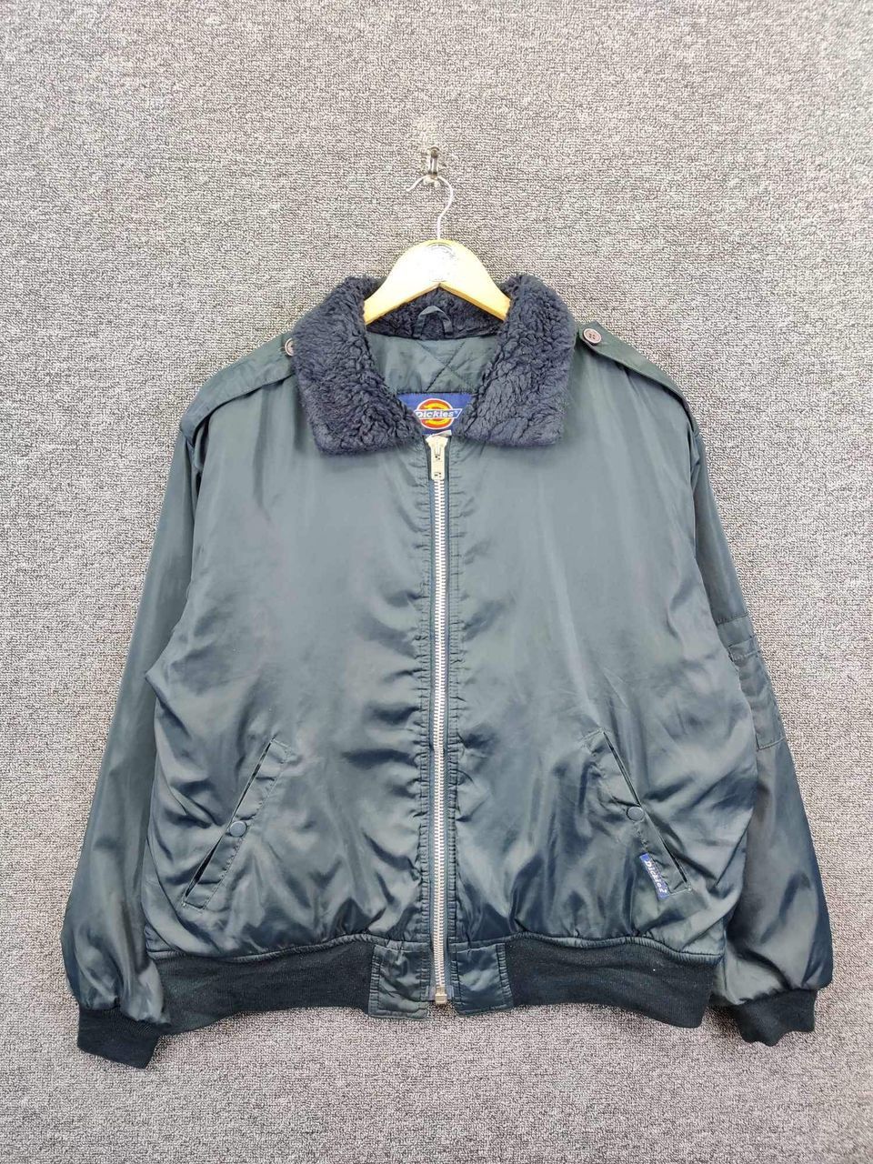 Dickies Vintage Dickies Quilted Bomber Jacket Size US M / EU 48-50 / 2 - 1 Thumbnail