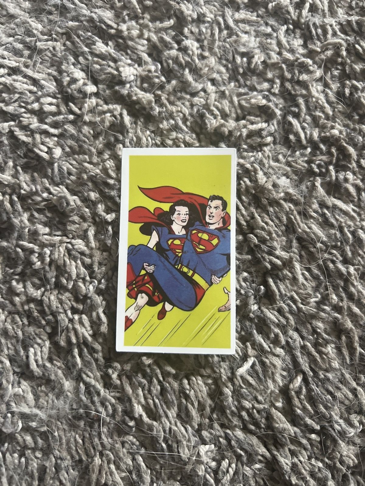 DC Comics × Hypebeast DC Supergirl Carrying Superman Sticker Size ONE SIZE - 1 Thumbnail