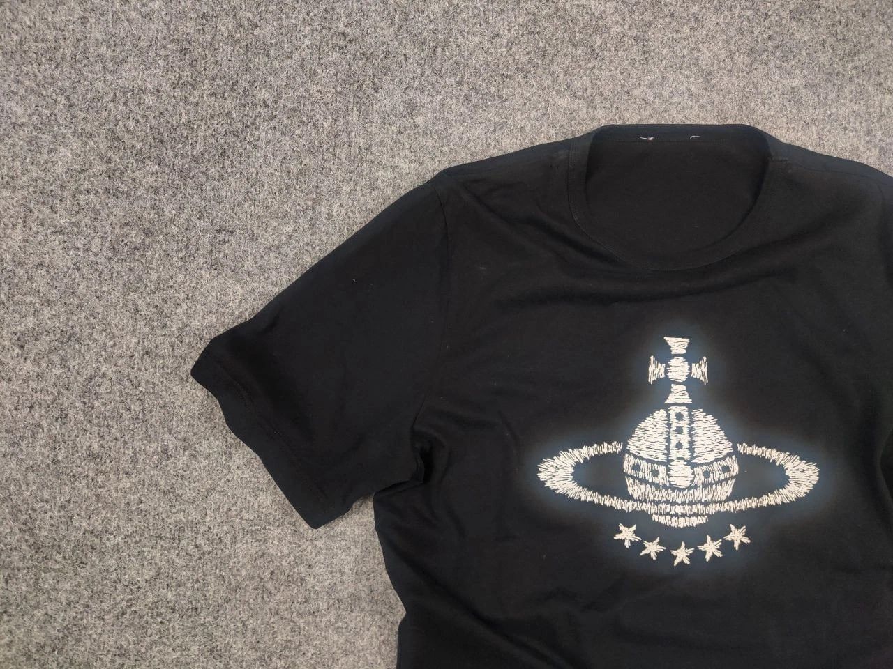 Vintage Vivienne Westwood Authentic Orb BIg Logo Black Mens T-Shirt Size US M / EU 48-50 / 2 - 4 Thumbnail