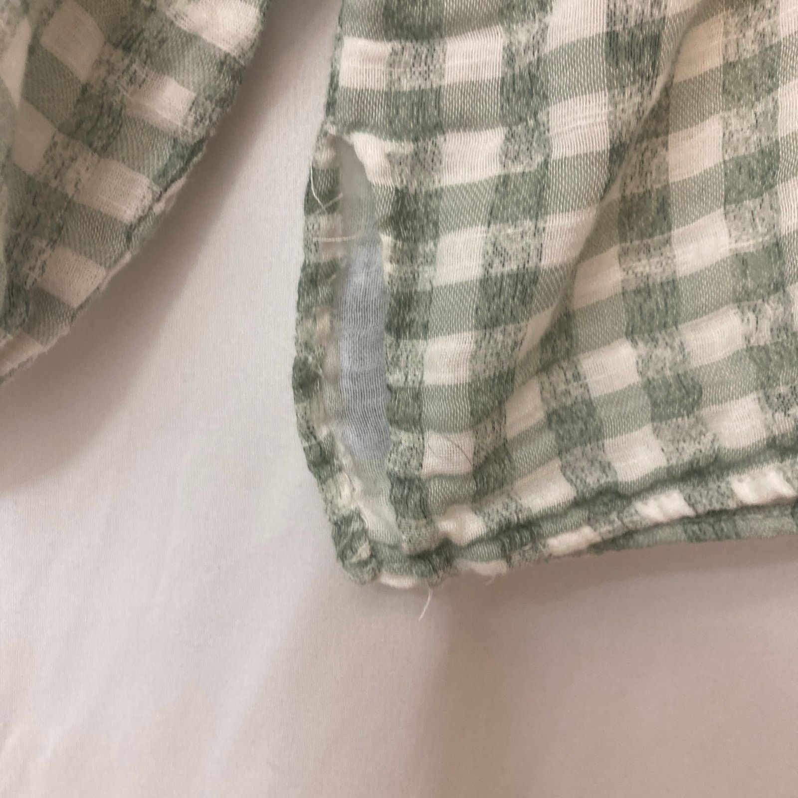 Zara Zara Green White Gingham Plaid Front Key Hole Tie Blouse Top Size S / US 4 / IT 40 - 3 Thumbnail