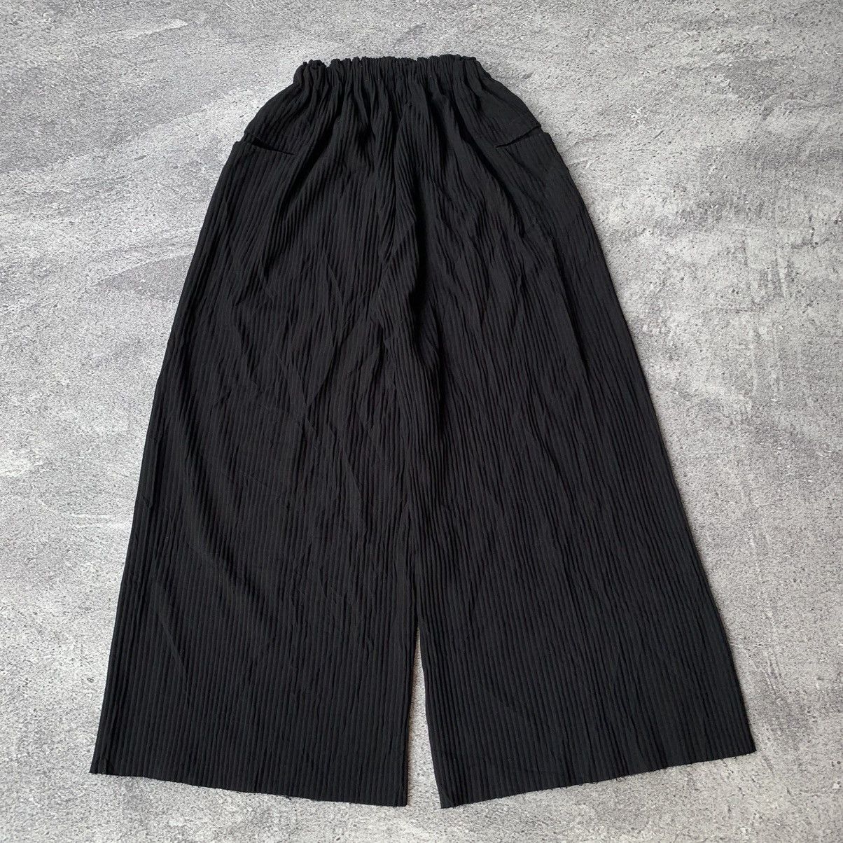 Issey Miyake Issey Miyake Me Pleats Super Wide leg Pants Size US 28 / EU 44 - 2 Thumbnail