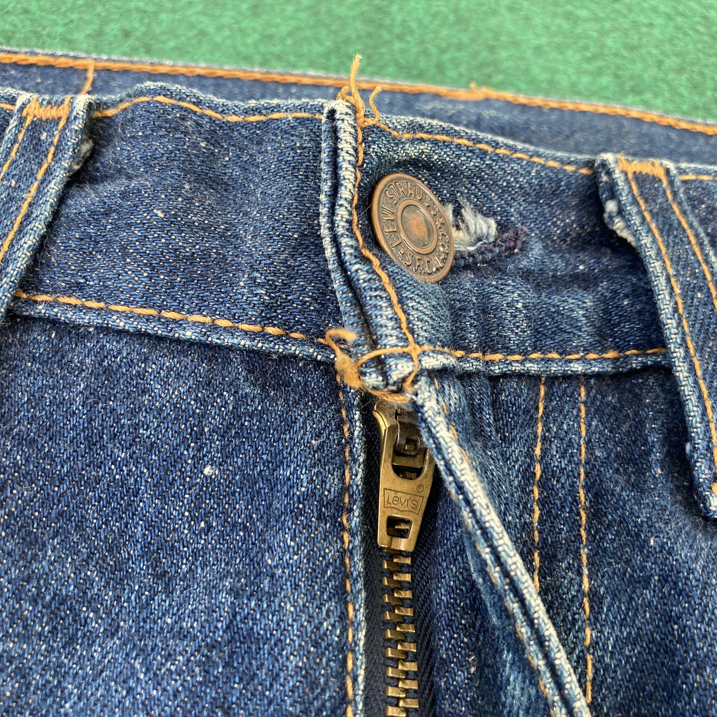 Levi's 30x33 Vtg Levis 517 Faded Blue Denim Flared Bootcut Jeans Size US 30 / EU 46 - 4 Thumbnail
