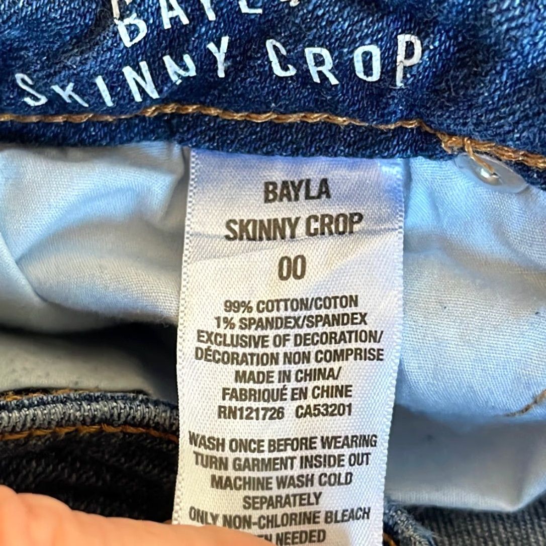 Aeropostale Aeropostale Women's Bayla Crop Skinny Distressed Jeans 00 Blue Size 24" / US 00 / IT 34 - 7 Thumbnail