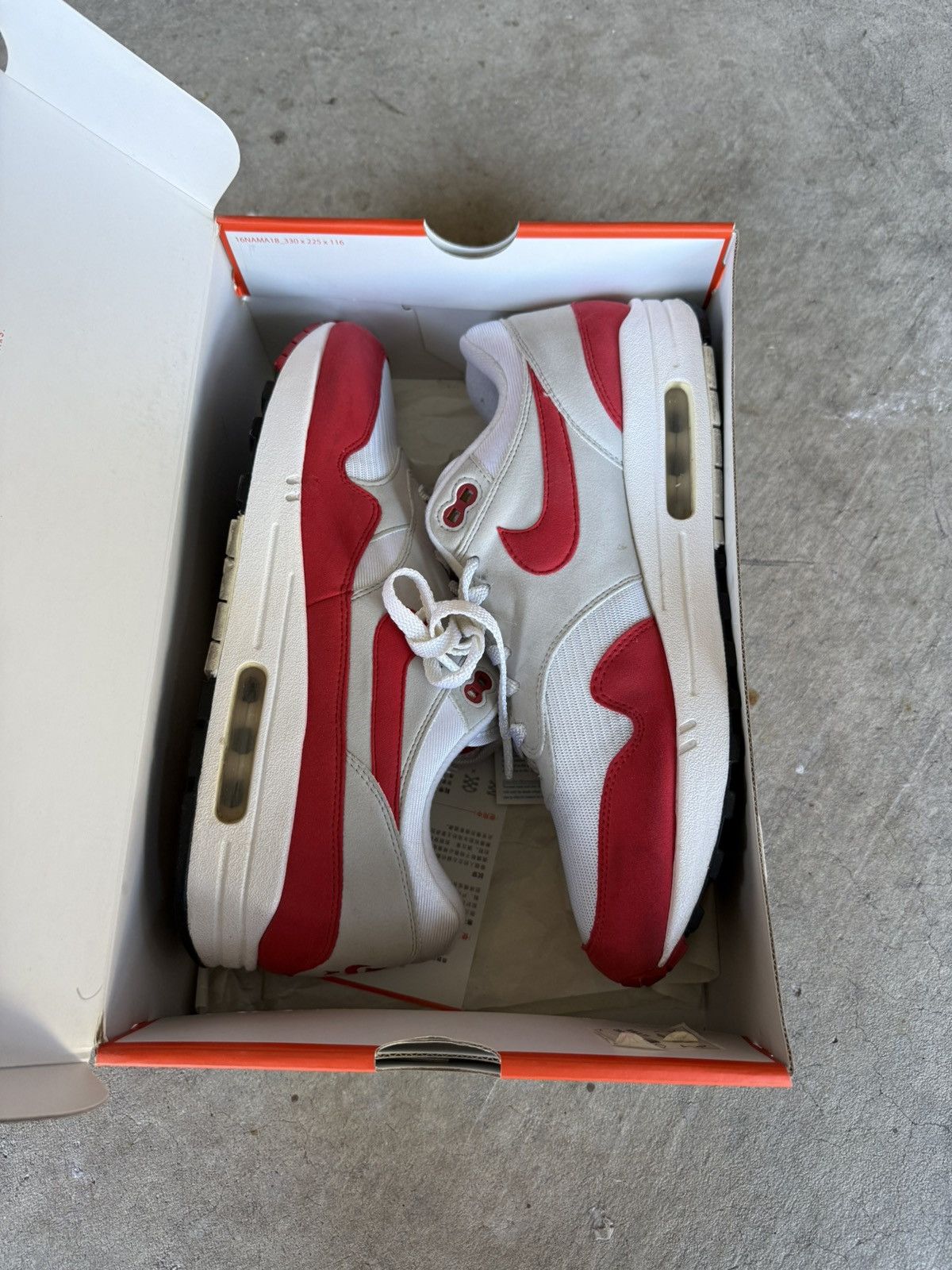 Nike Nike Air Max 1 Anniversary Varsity Red Size US 10.5 / EU 43-44 - 7 Thumbnail