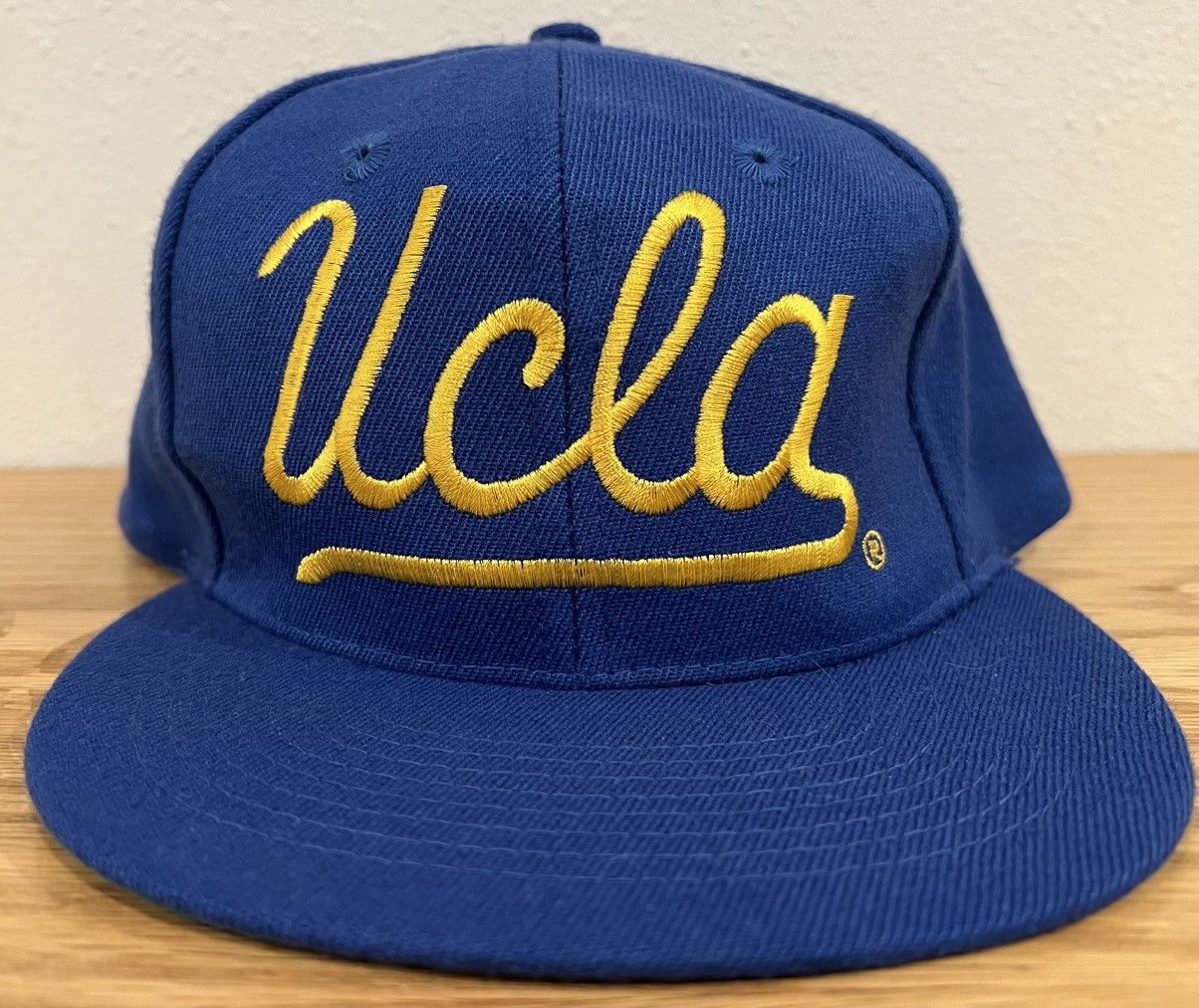 Vintage Vintage UCLA Bruins Script Hat Size ONE SIZE - 1 Thumbnail