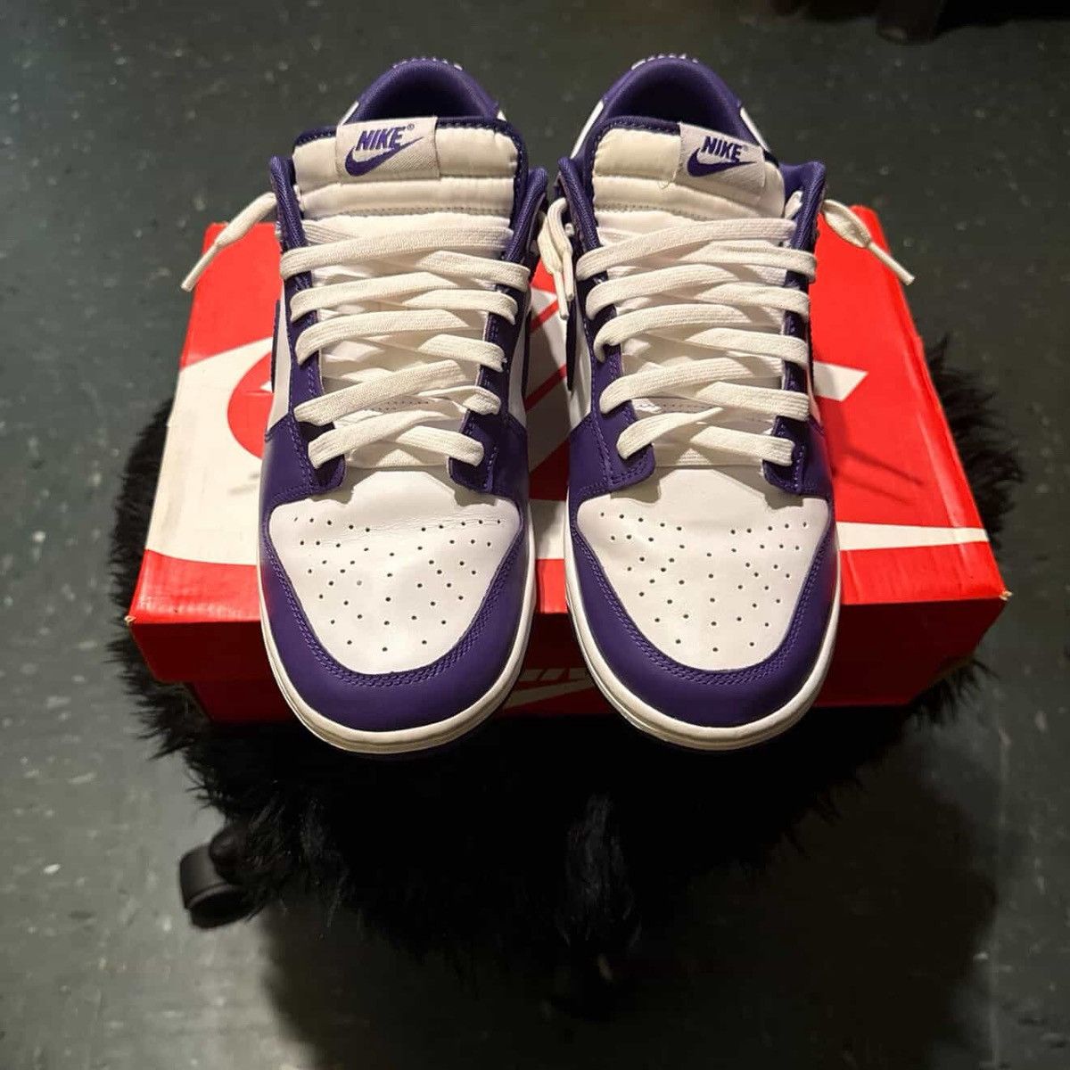Nike Nike Dunk Low Retro Court Purple White 2022 Men’s Size 10.5 Size US 10.5 / EU 43-44 - 14 Thumbnail