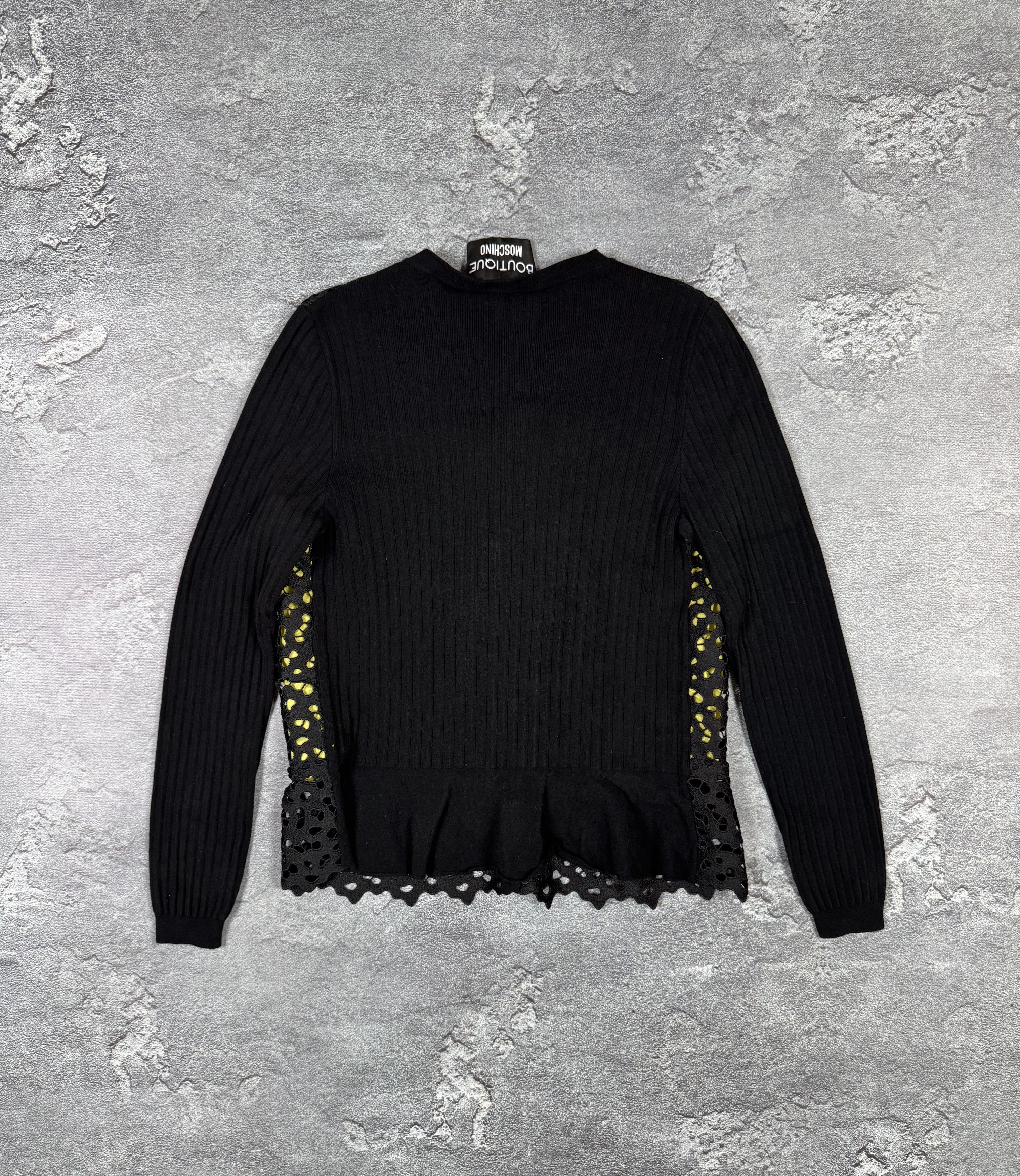 Moschino Boutique Moschino Women's Button Sweater Size M Luxury Size M / US 6-8 / IT 42-44 - 3 Thumbnail