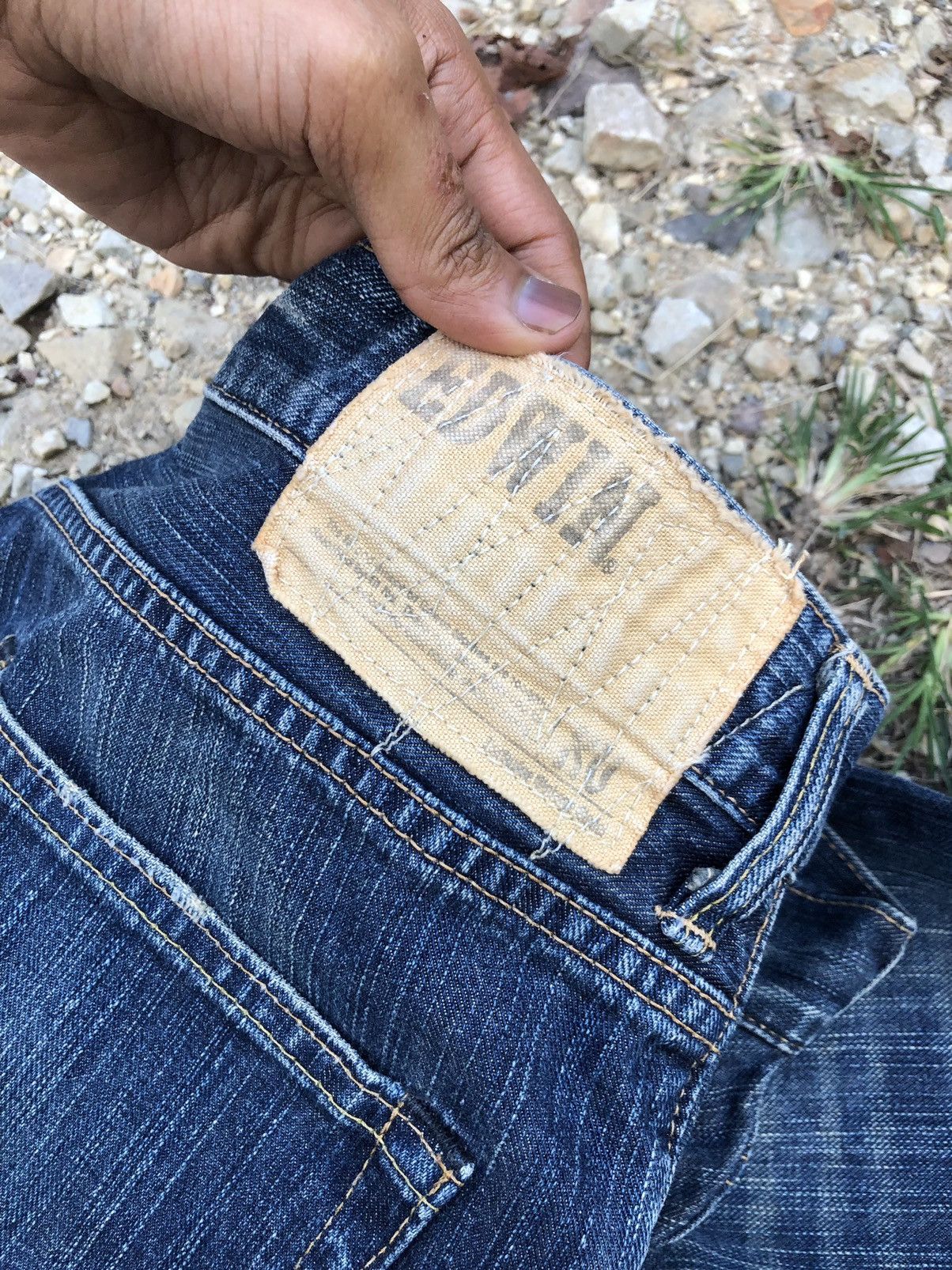 Edwin EXCLUSIVE VINTAGE WASHED BLUE DENIM BY EDWIN Size US 35 - 6 Thumbnail