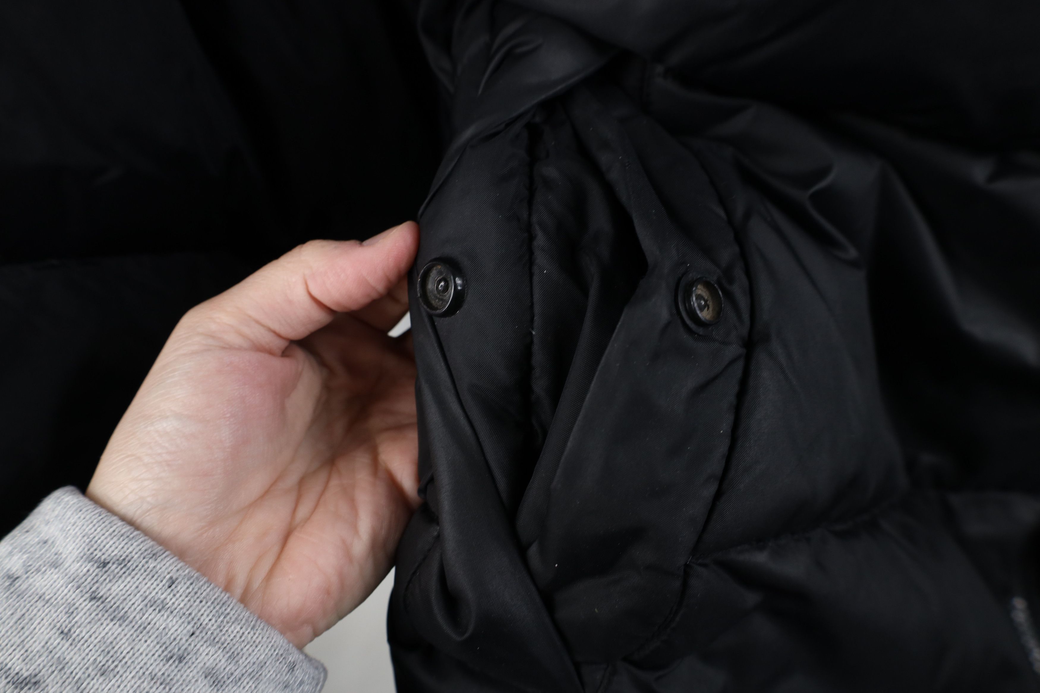 Vintage 90s Gap Duck Down Hooded Puffer Jacket Black