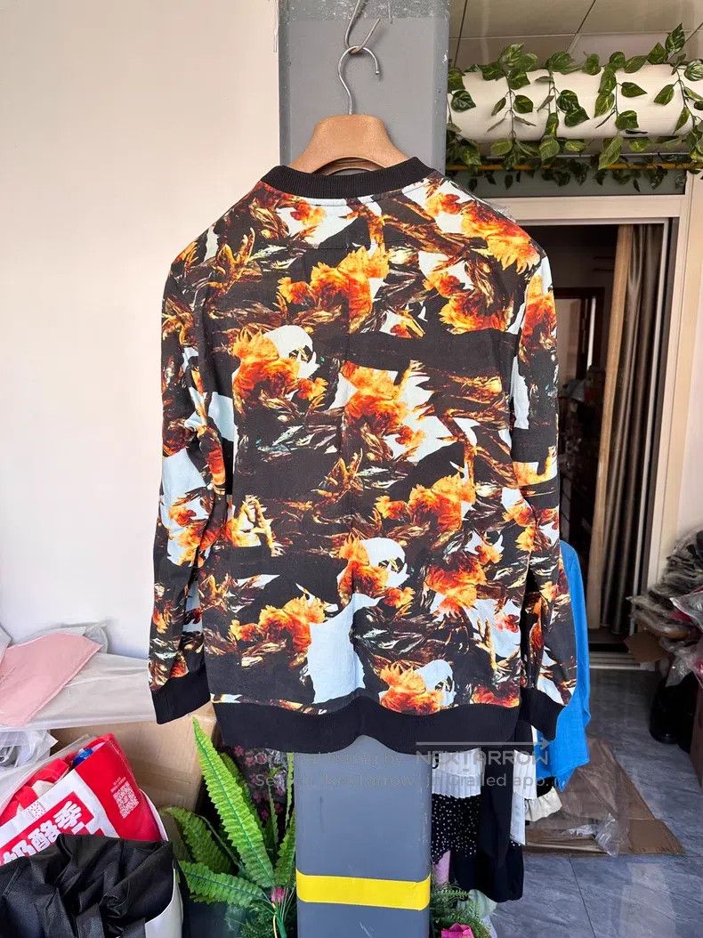 Givenchy Givenchy Flame Printed Full Print Hoodie Size US S / EU 44-46 / 1 - 4 Thumbnail