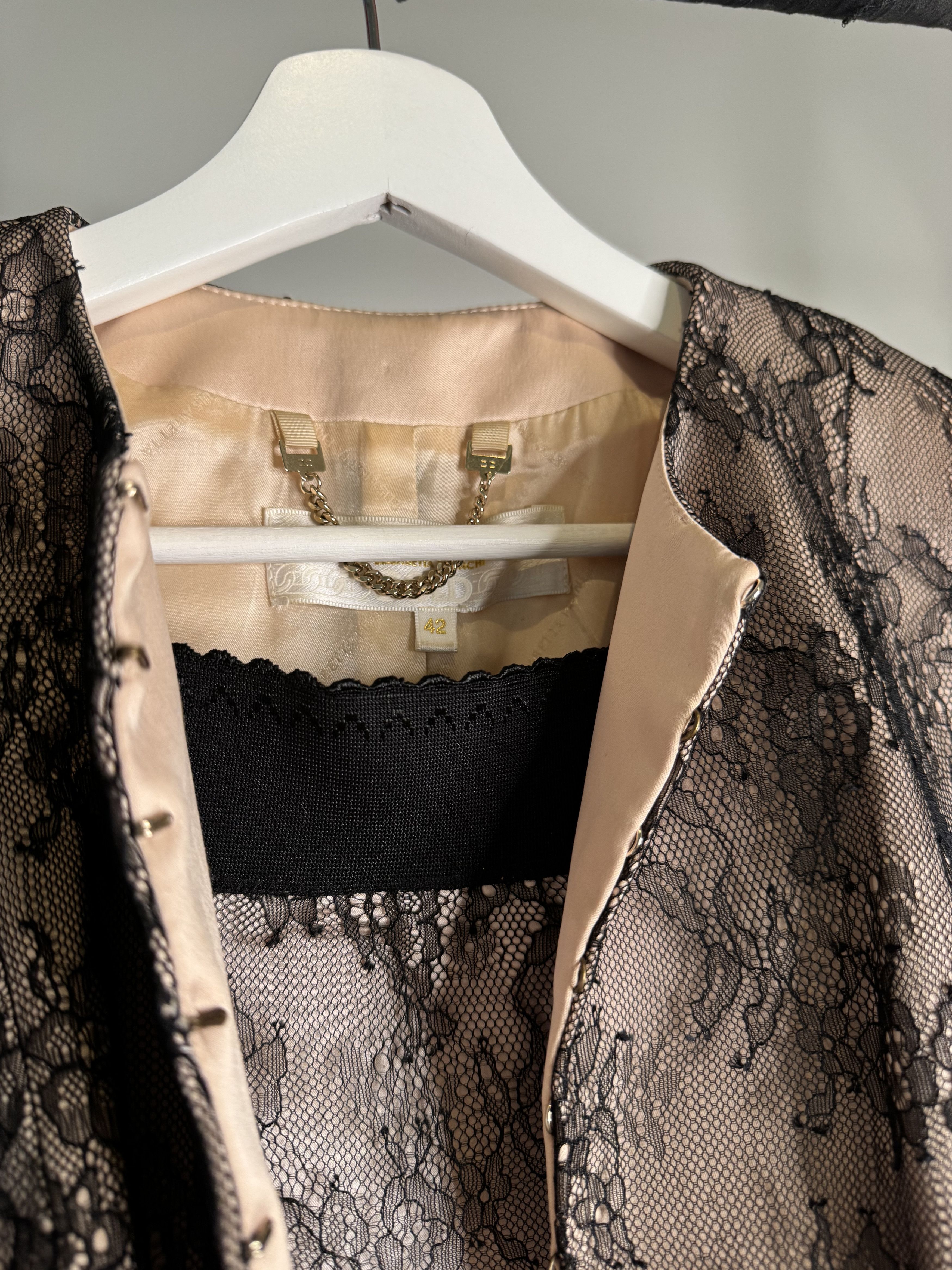Elisabetta Franchi Elisabetta Franchi Lace Top & Skirt Set with Faux Fur Trim Size M / US 6-8 / IT 42-44 - 10 Thumbnail