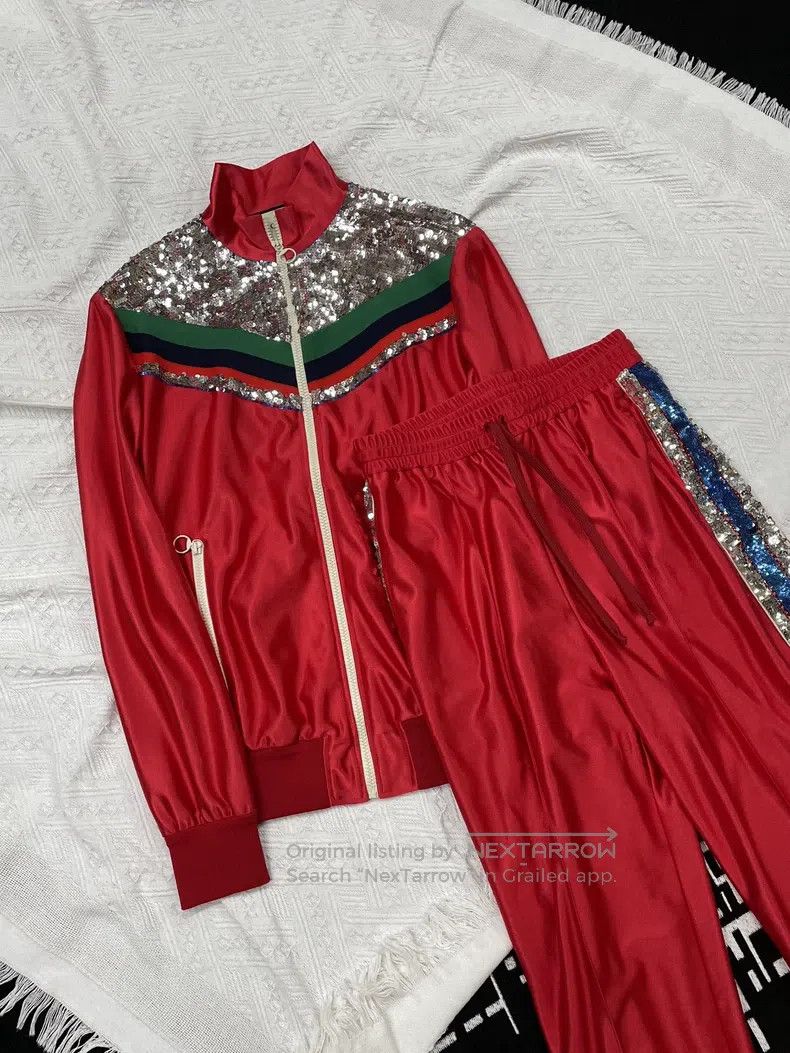 Gucci Gucci Red sequin set Size US S / EU 44-46 / 1 - 1 Thumbnail