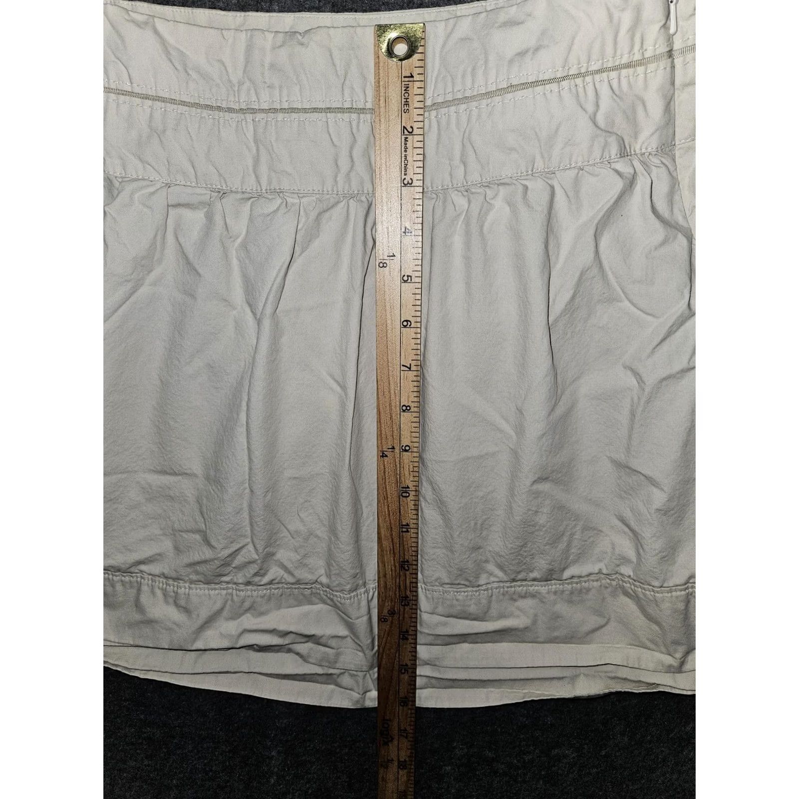 American Eagle Outfitters VINTAGE? No. American Eagle Skirt Womens 6 Mini Casual Side Zip Pockets Summer Short Size 28" / US 6 / IT 42 - 4 Thumbnail