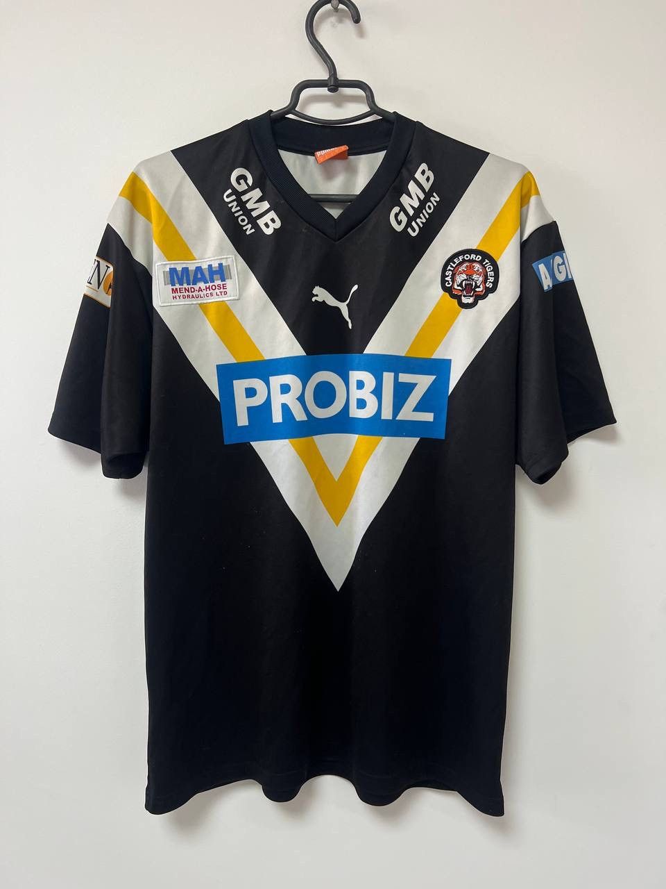 Puma Castleford Tigers 2012/13 Away Rugby League Shirt Puma L Size US L / EU 52-54 / 3 - 5 Thumbnail