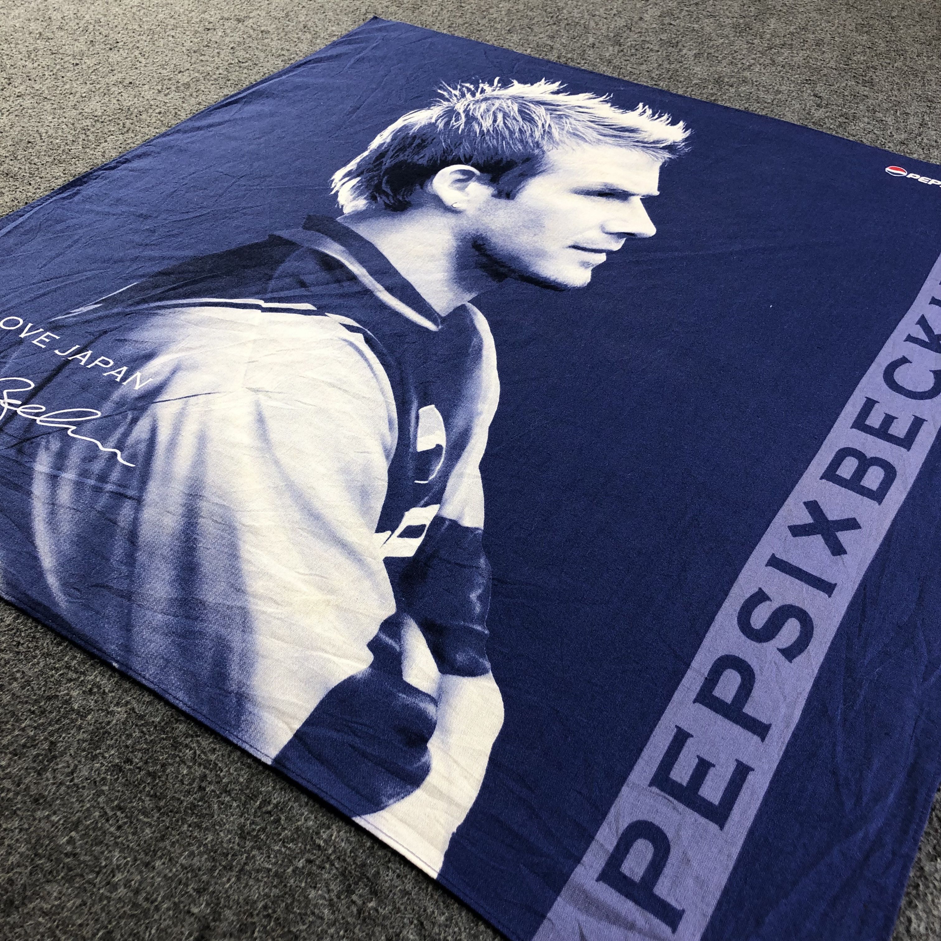 David Beckham × Pepsi Pepsi X David Beckham Handkerchief Neckerchief Bandana H2320 Size ONE SIZE - 3 Thumbnail