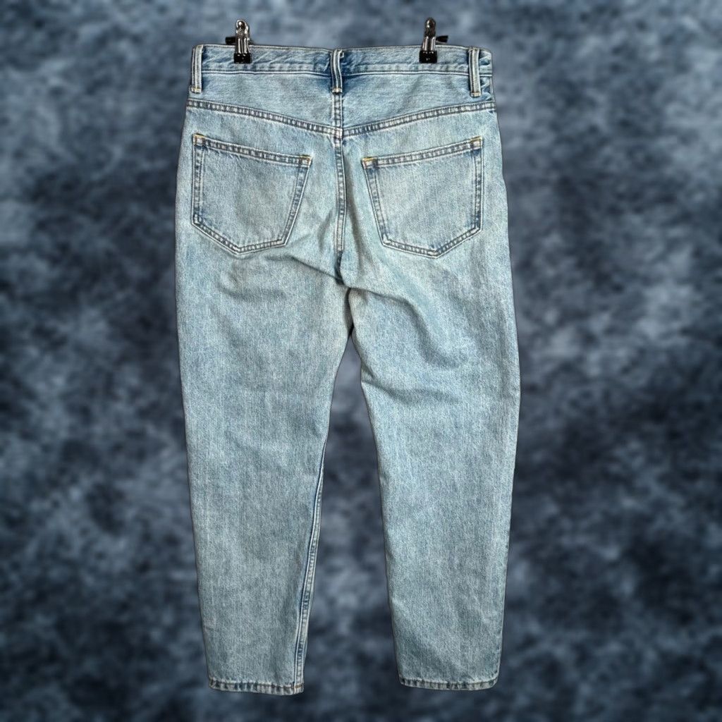Everlane Everlane Jeans Womens Size 28 High-Waisted Light Wash Boyfriend Cotton Denim 5-Pocket Mens 28 Inseam 26 in Blue Summer Size 28" / US 6 / IT 42 - 1 Thumbnail