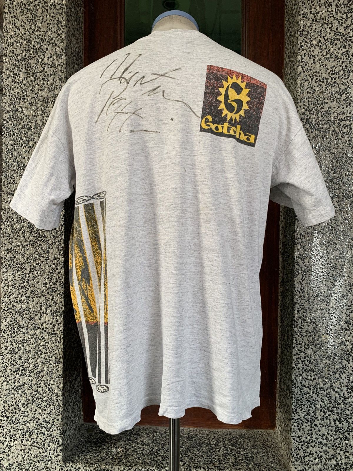 Vintage 90s Gotcha Surfing Martin Potter Signature T shirt