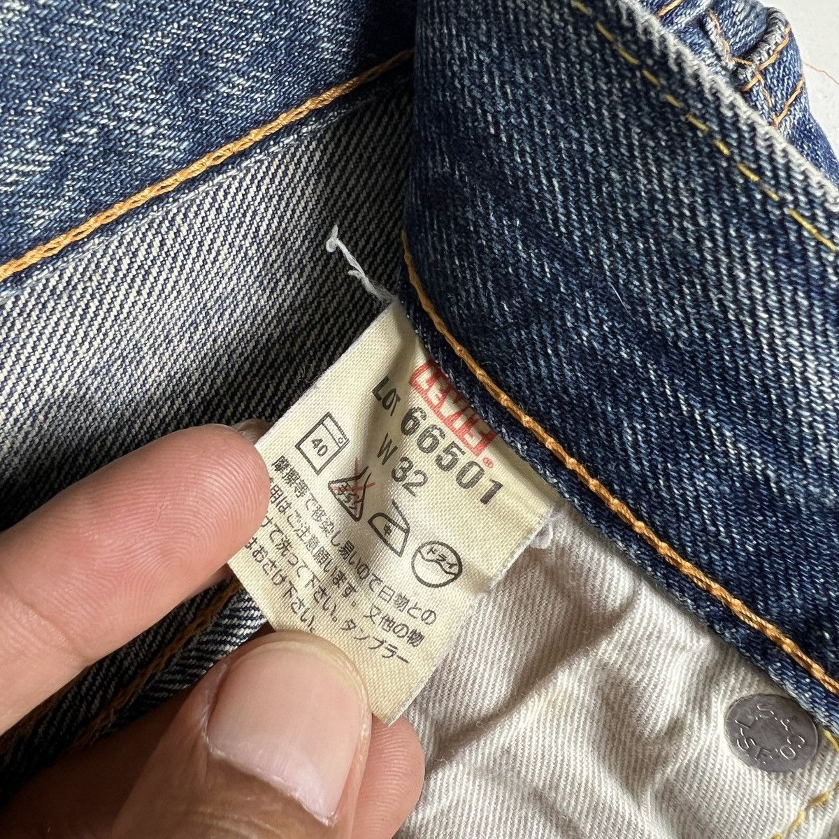 Levi's Vintage Clothing 90s Levis Lvc Lot 66501 Big E Selvedge Denim Jeans Size US 30 / EU 46 - 13 Thumbnail
