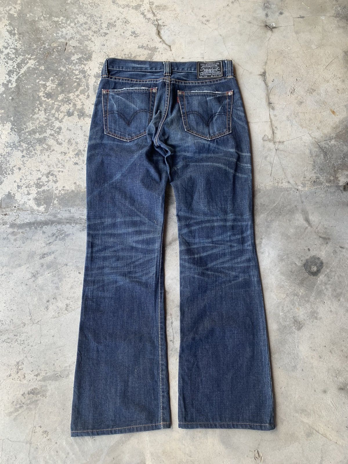 Levi's Hot 🔥 Flare Levi’s Lot 708 Distressed Jeans.. Size US 30 / EU 46 - 3 Thumbnail