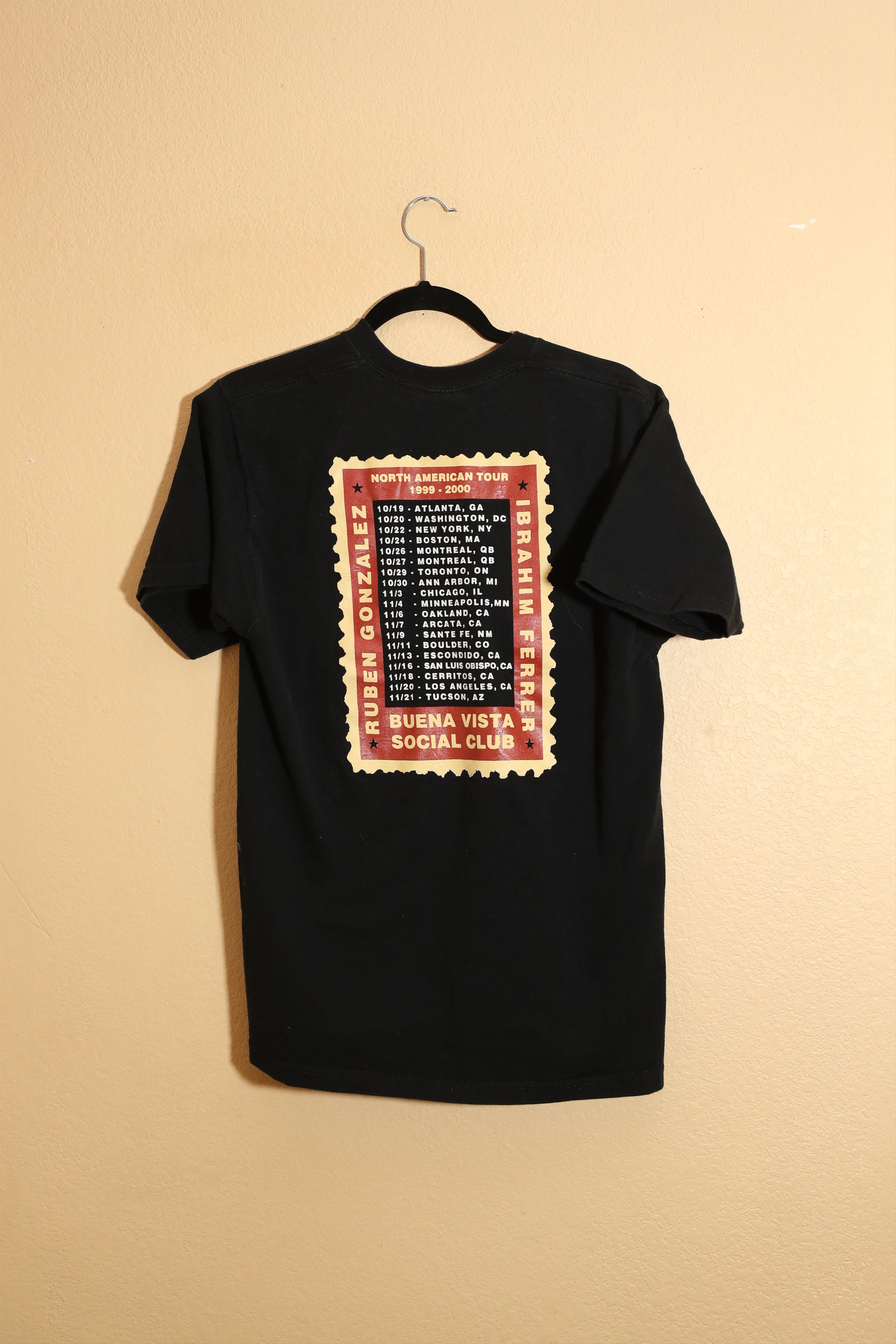 Band Tees × Fruit Of The Loom × Vintage Buena Vista Social Club 1999-2000 NA Tour Tee (M) Size US L / EU 52-54 / 3 - 2 Thumbnail