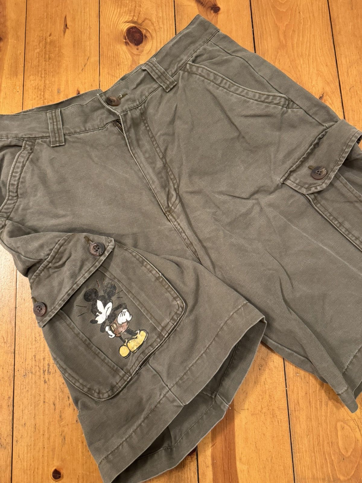 Disney Khaki/Brown/Green Disney Mickey Mouse Shorts. Tagged 32 Size US 32 / EU 48 - 7 Thumbnail