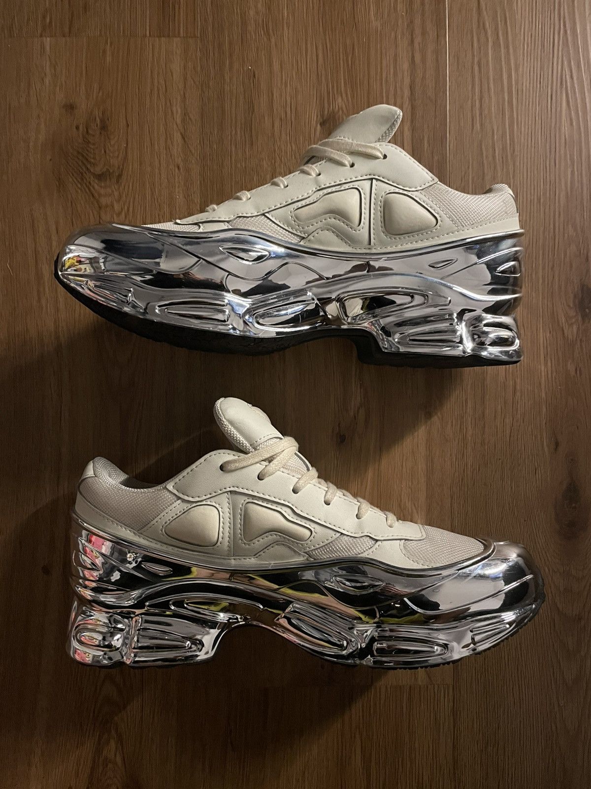 Adidas × Raf Simons Raf simons ozweego mirrored cream Size US 8.5 / EU 41-42 - 2 Thumbnail