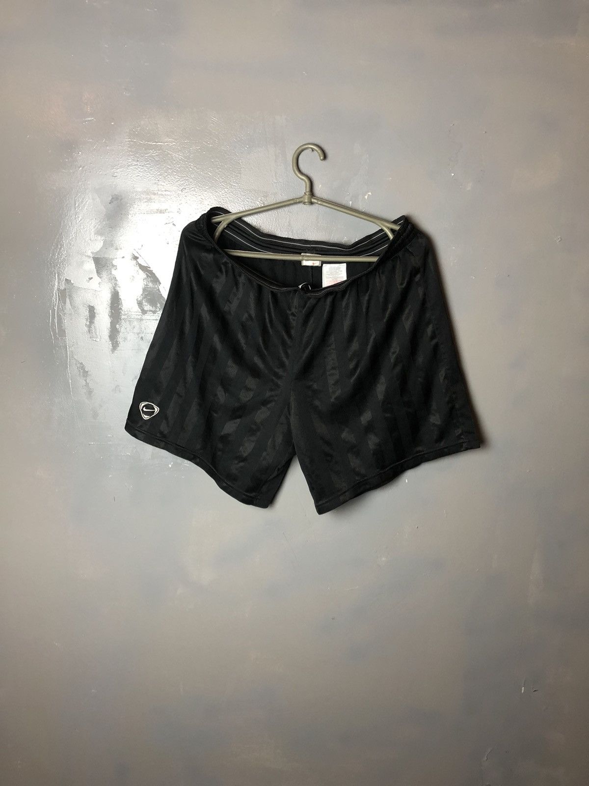 Nike Vintage soccer shorts Nike size M Size US 32 / EU 48 - 1 Thumbnail