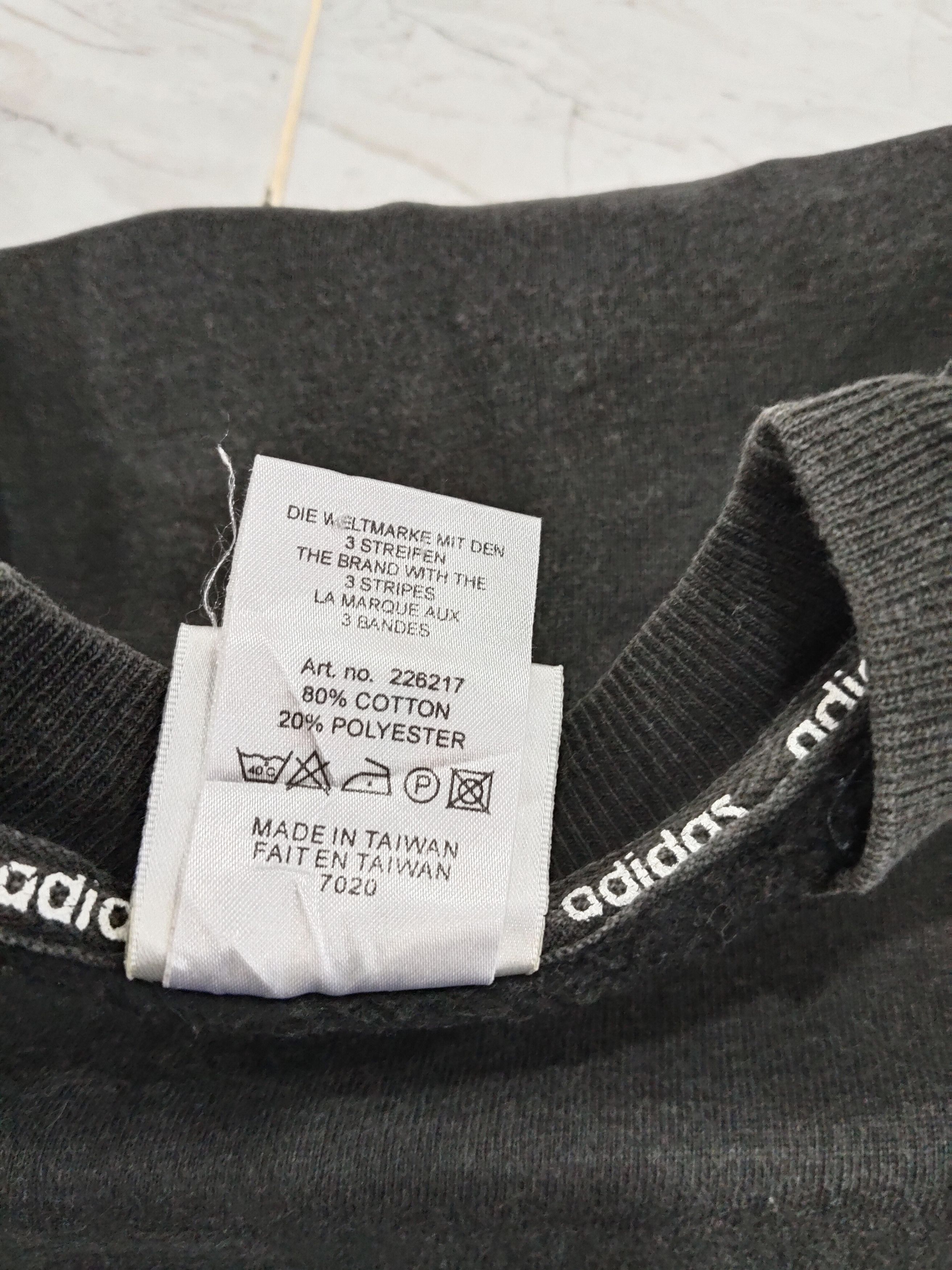 Adidas × Vintage Vintage Y2K Adidas Small Logo Sweatshirt Size US L / EU 52-54 / 3 - 6 Thumbnail