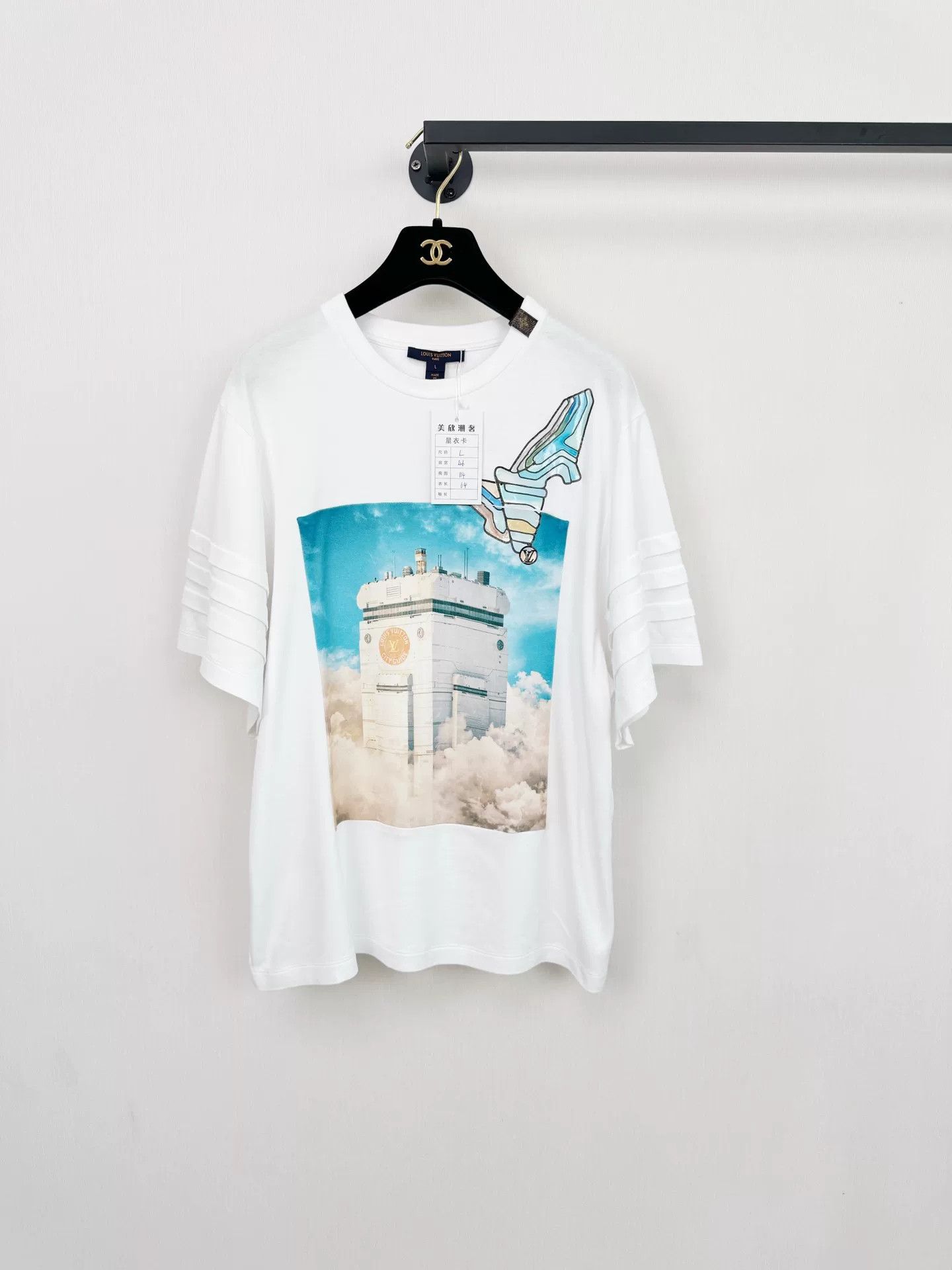 Louis Vuitton Louis Vuitton Short-Sleeve T-Shirt Size US L / EU 52-54 / 3 - 1 Thumbnail