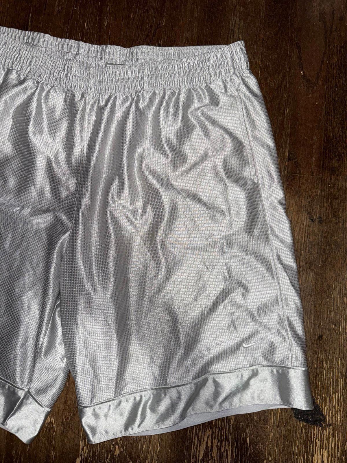 Nike Nike Very Rare Dazzle Basketball Hoop Shorts Sz XXL 90s Mens Size US 40 / EU 56 - 3 Thumbnail