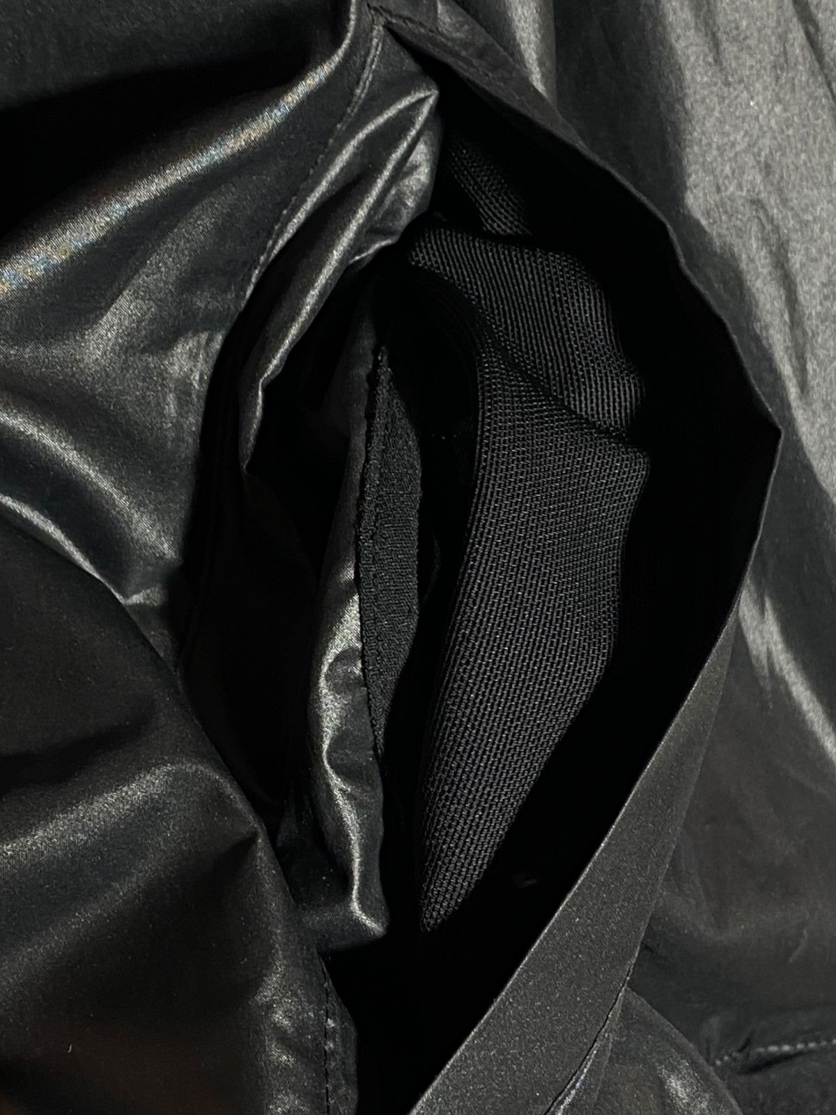 Nike 🔥 NIKE BLACK NYLON WINDBREAKER BOMBER Y2K TECH RUNNER VIBES Size US XL / EU 56 / 4 - 17 Thumbnail