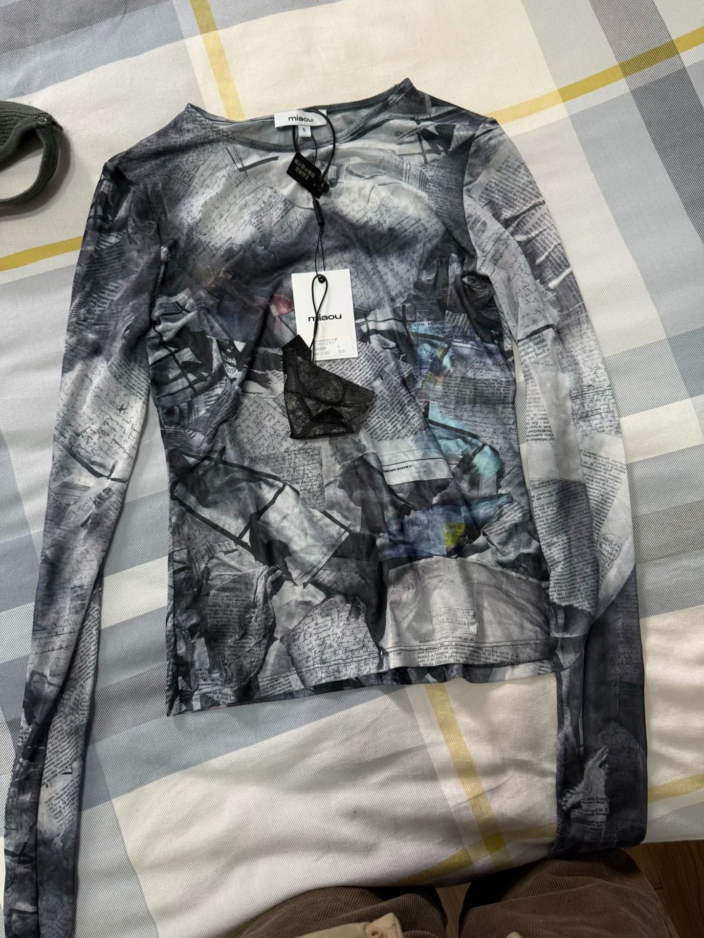 Japanese Brand Miaou Newspaper Print Slim Stretch T-Shirt Size M / US 6-8 / IT 42-44 - 1 Thumbnail