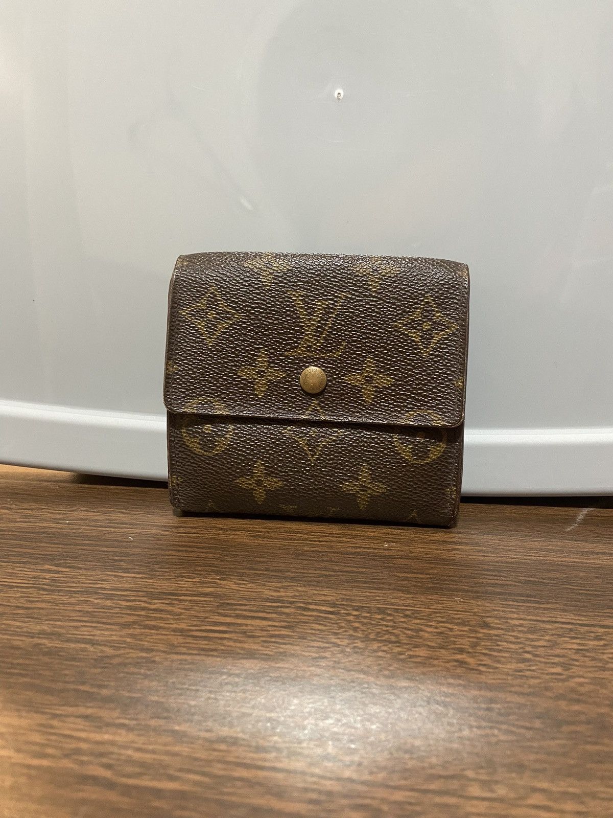 Louis Vuitton LV Bi-Fold Monogram Wallet Size ONE SIZE - 2 Thumbnail