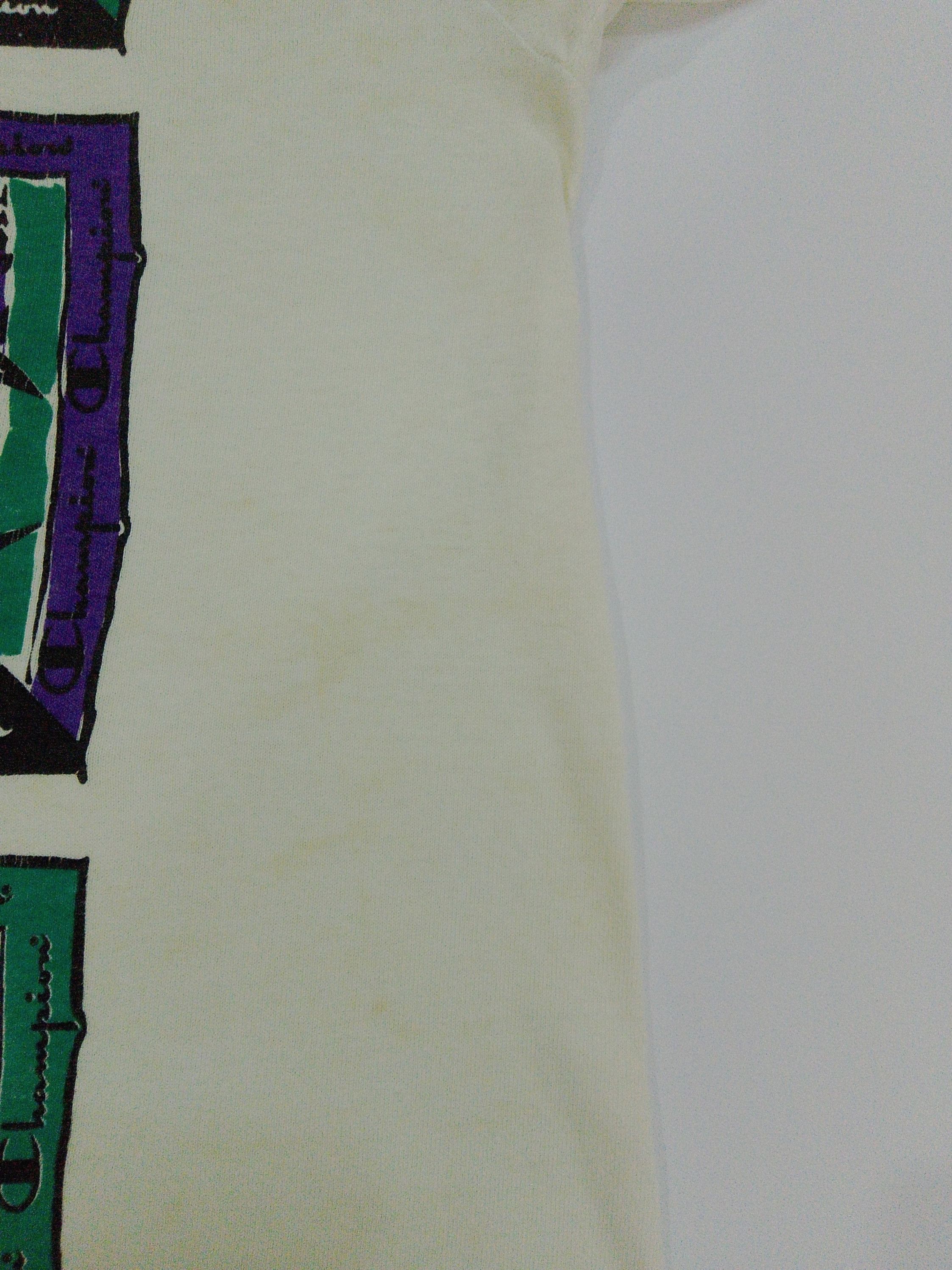 Champion Vintage Champion USA made Tee XL – Distressed Faded Yellow Size US XL / EU 56 / 4 - 18 Thumbnail