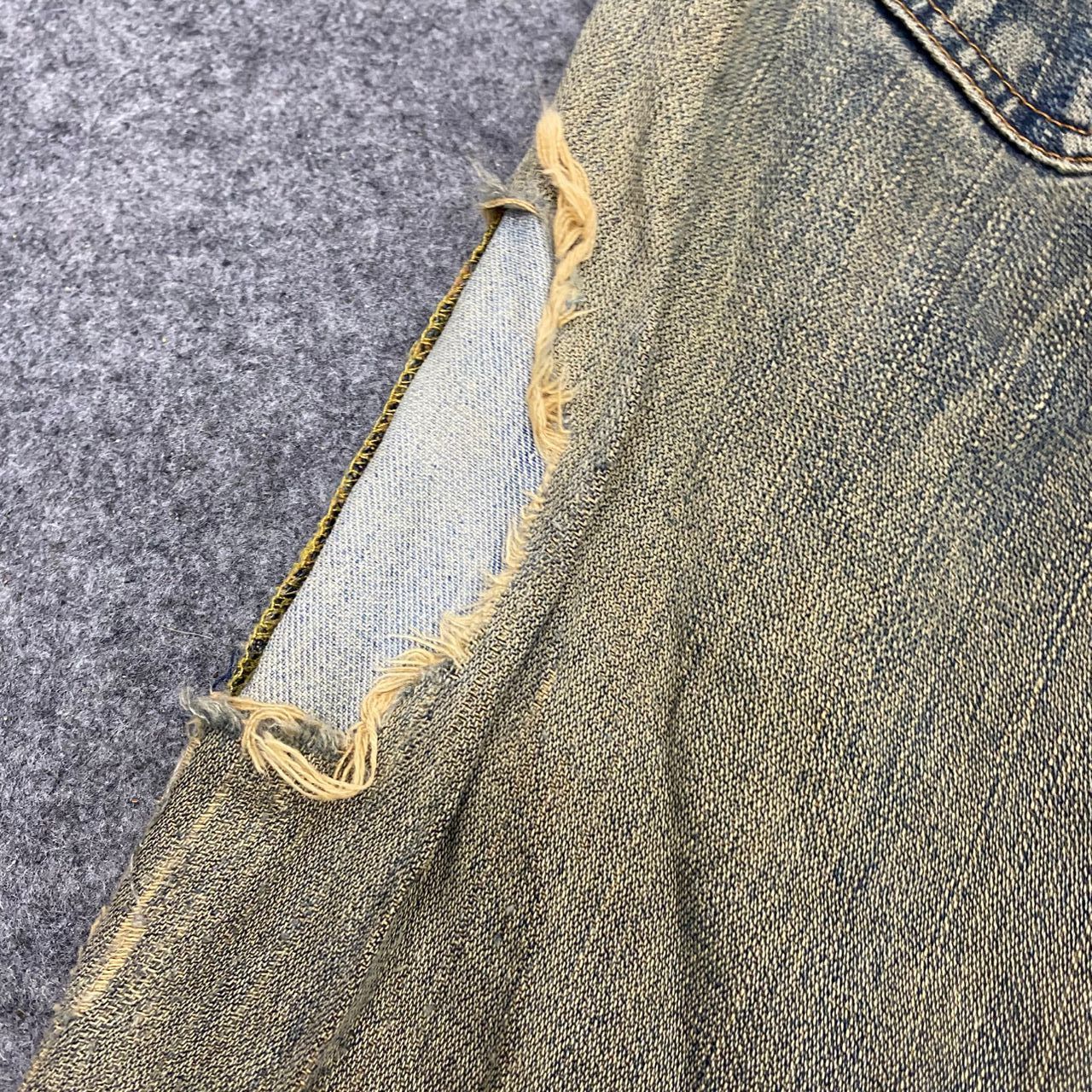 Wrangler 💥Best Offer💥Vintage Wrangler Distressed Denim Size US 29 - 15 Thumbnail