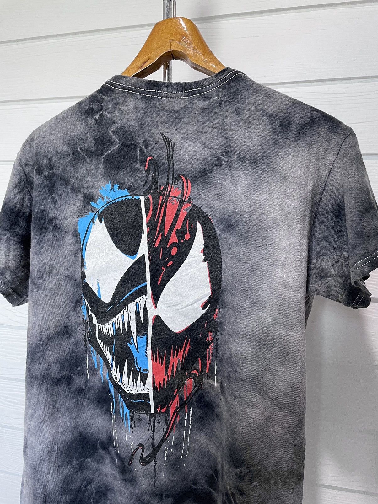 Marvel Comics VENOM AND CARNAGE MARVEL TIE DYE Size US M / EU 48-50 / 2 - 3 Thumbnail