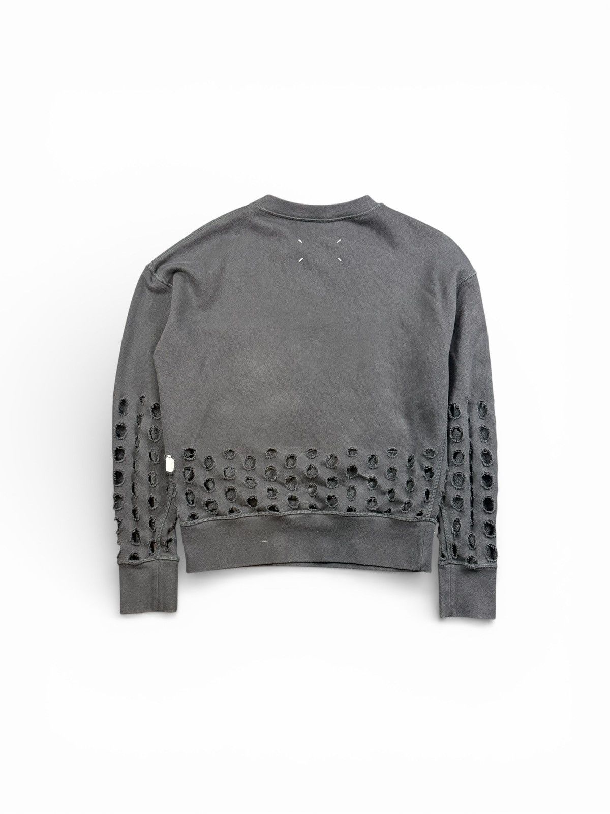 Maison Margiela Maison Margelia Thrashed Crewneck Size US S / EU 44-46 / 1 - 2 Thumbnail