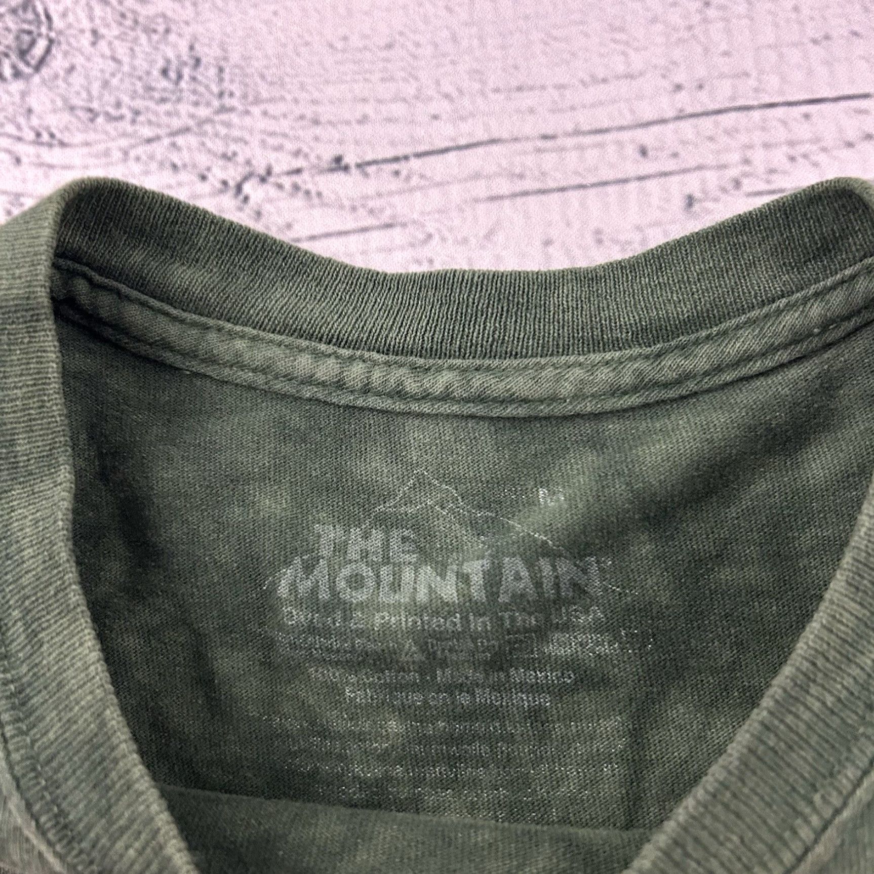 The Mountain The Mountain John Shannon Short Sleeve T Shirt Men’s M Green Shirt Mens Short Sleeve T-Shirt Green The Mountain Shirt Mens M Green Size US M / EU 48-50 / 2 - 3 Thumbnail
