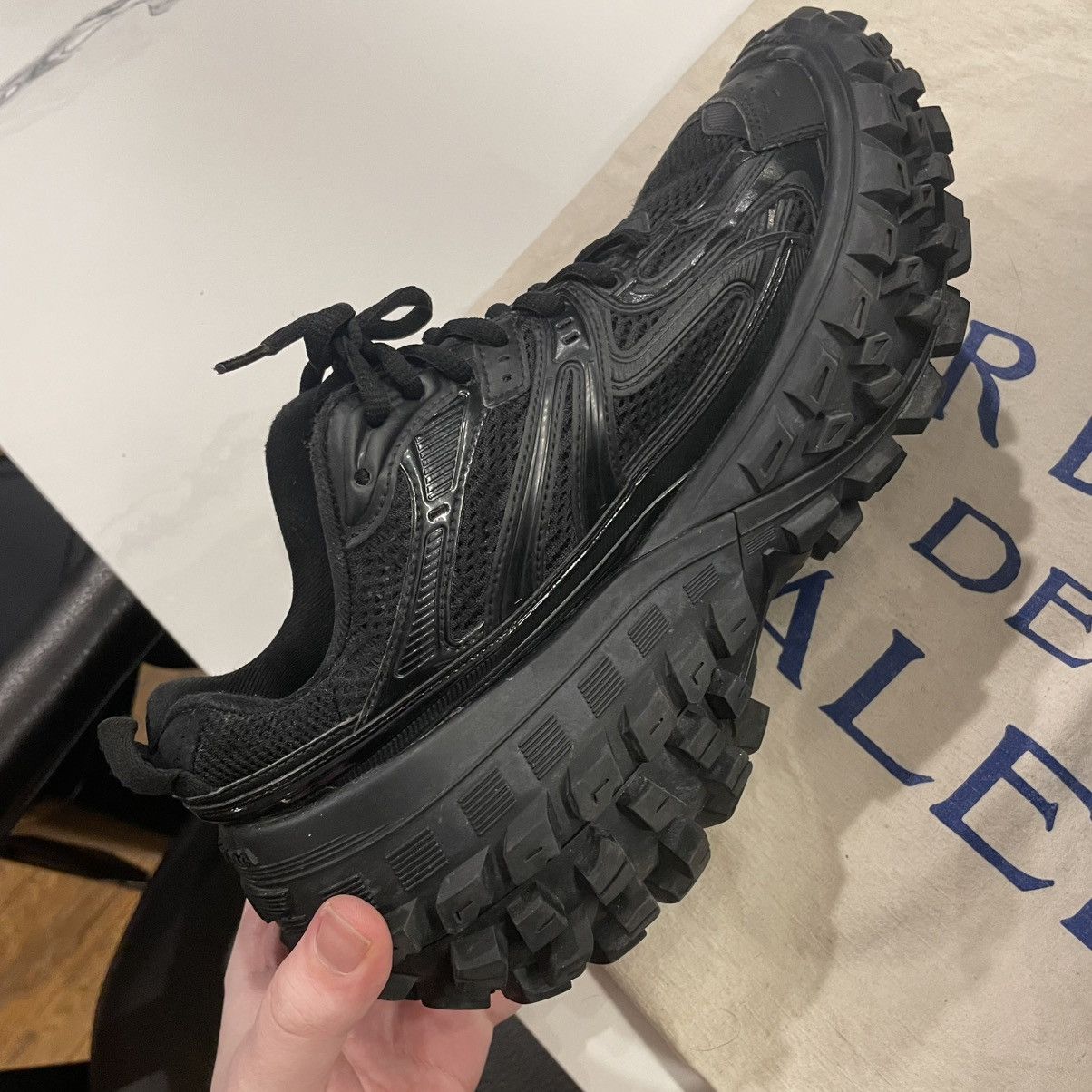 Balenciaga Balenciaga defender Size US 8.5 / EU 41-42 - 5 Thumbnail