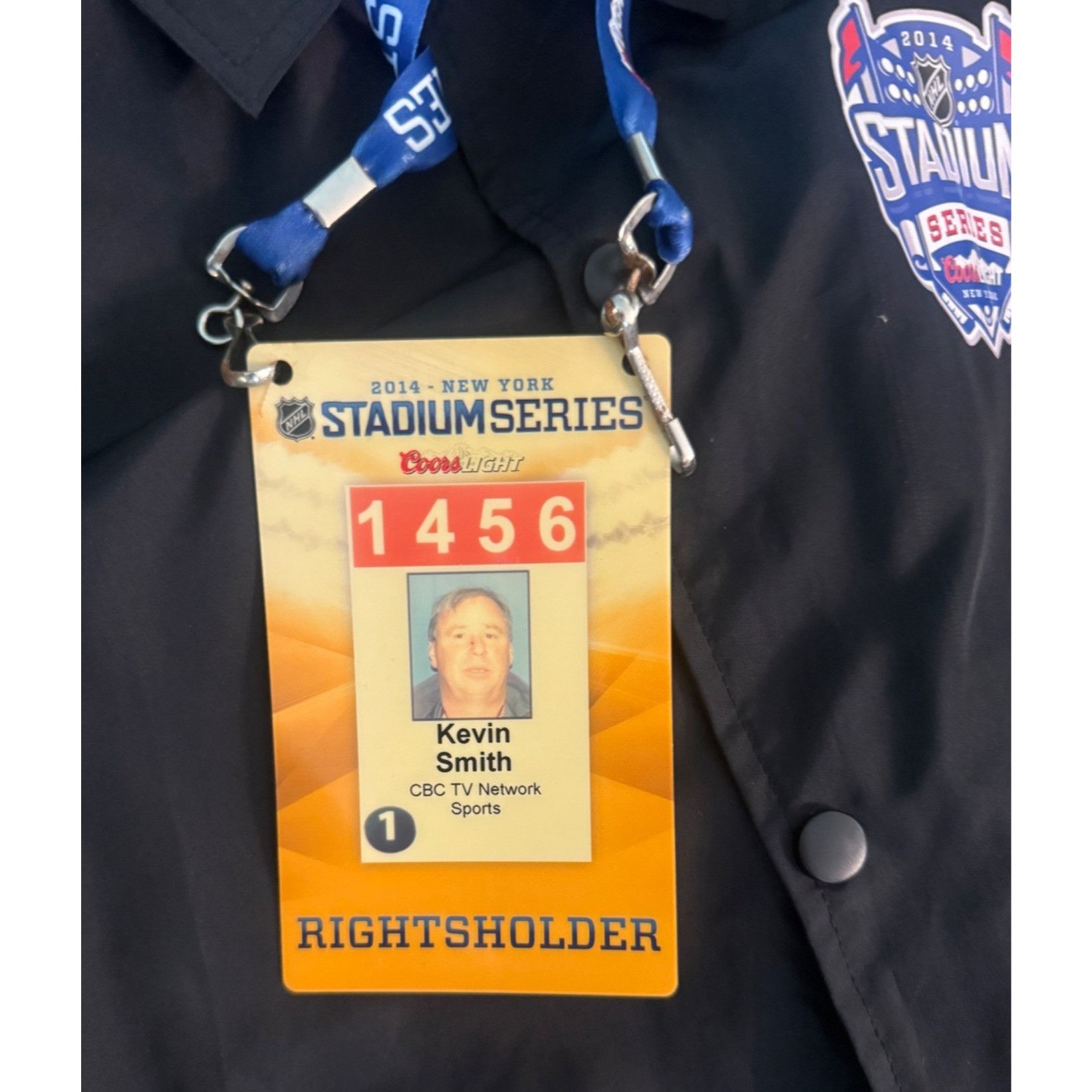 Vintage 2014 New York NHL Stadium Series TV Crew Jacket & Shirt With Size US L / EU 52-54 / 3 - 2 Thumbnail
