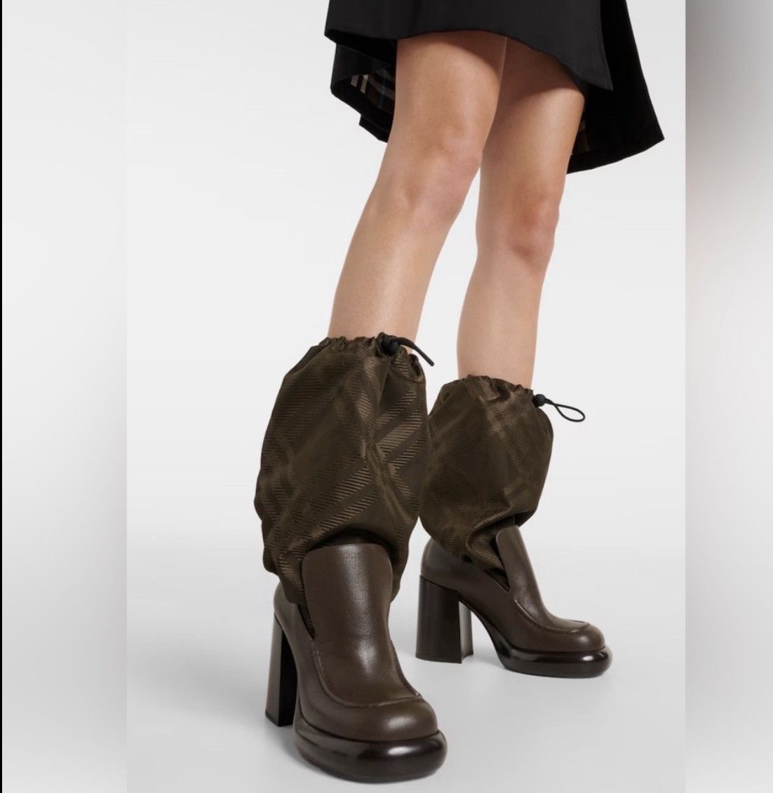 Burberry Burberry Vintage Check Square Toe Wedge Boots – EU 36 – BNIB Size US 6 / IT 36 - 1 Thumbnail