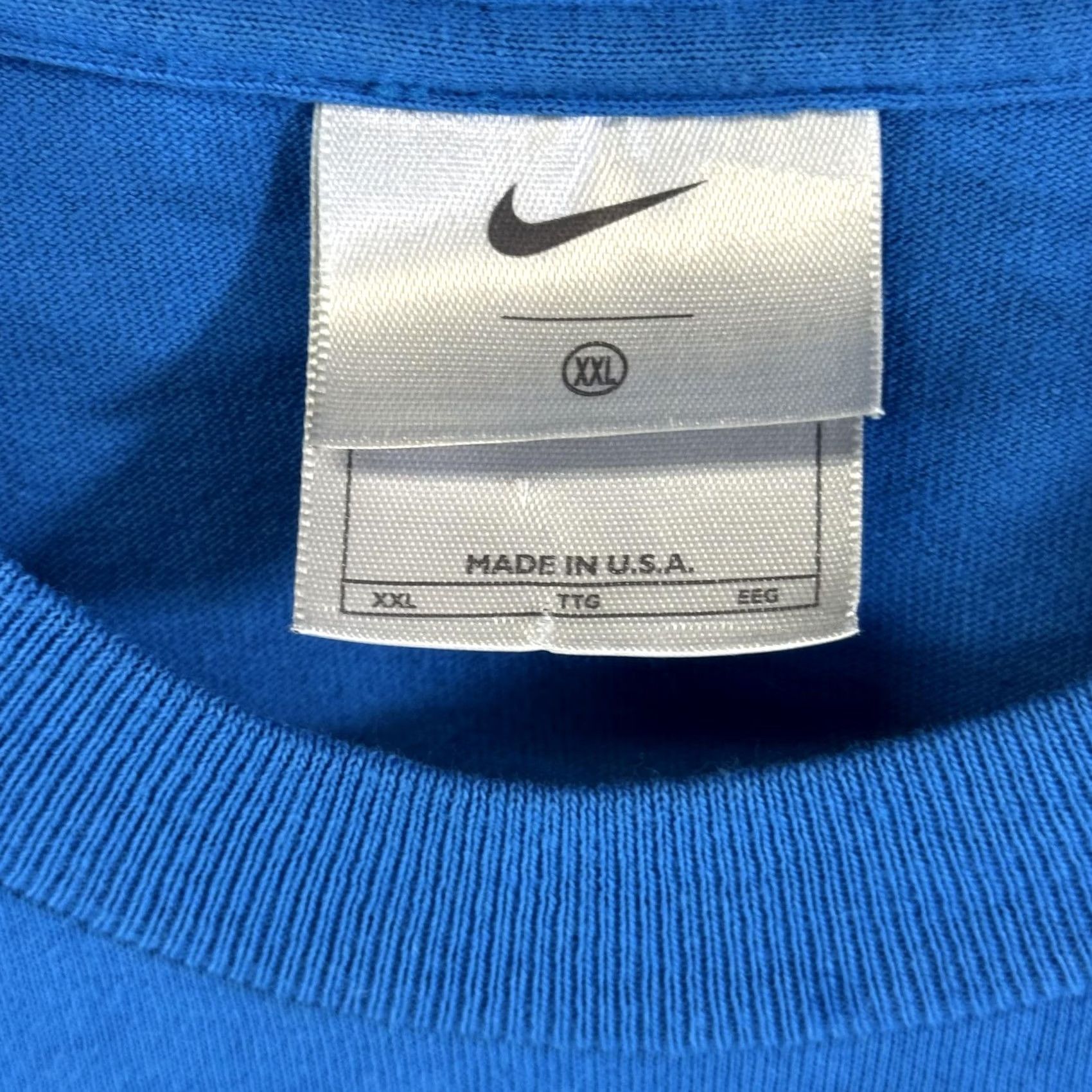 Nike Nike Shirt Mens 2XL Blue Wave Graphic Made In USA Vintage Style Tee Retro 2000s Size US XXL / EU 58 / 5 - 4 Thumbnail